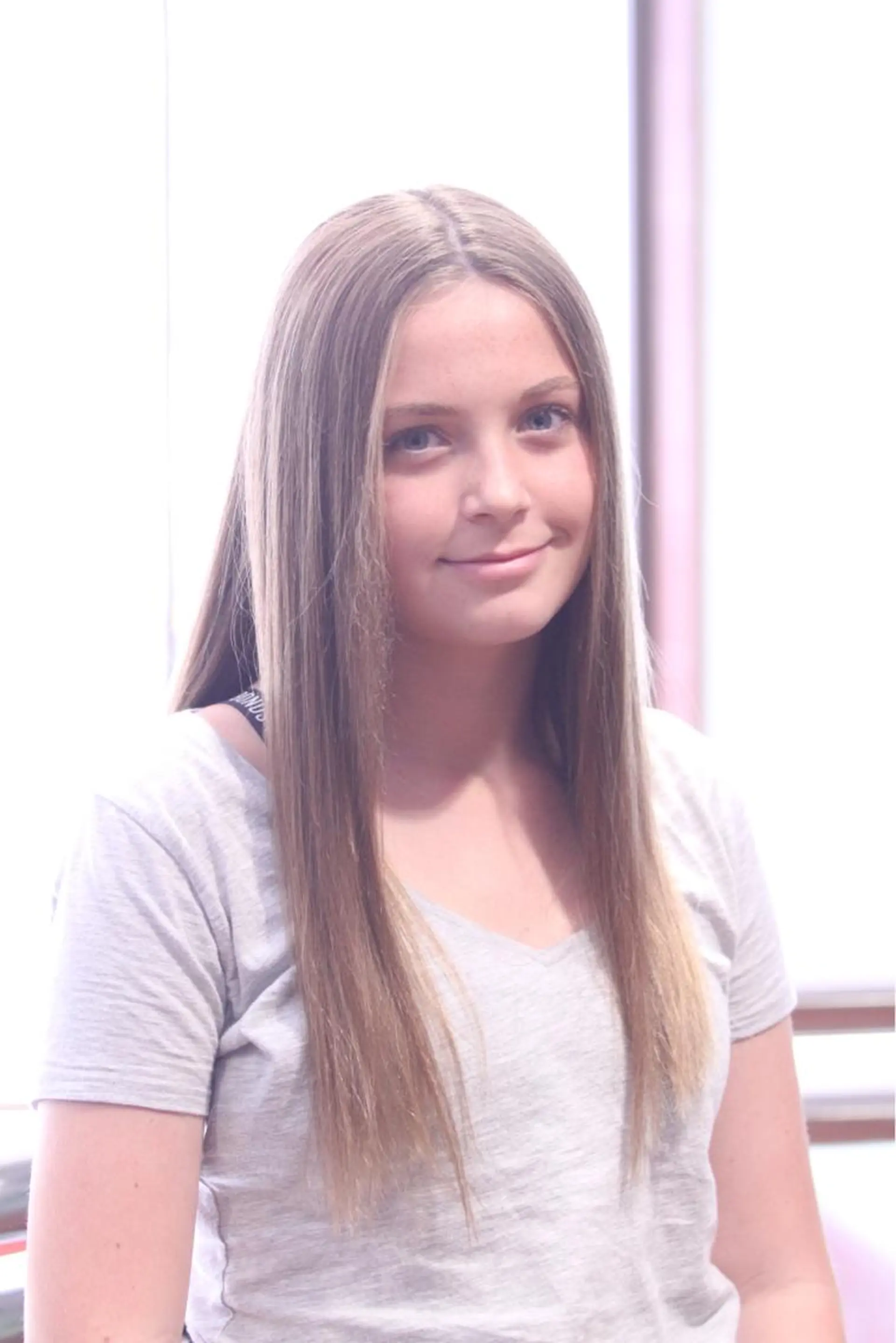 セミロング 髪質改善酸性縮毛矯正 酸性ストレート◎鈴木のヘアスタイル