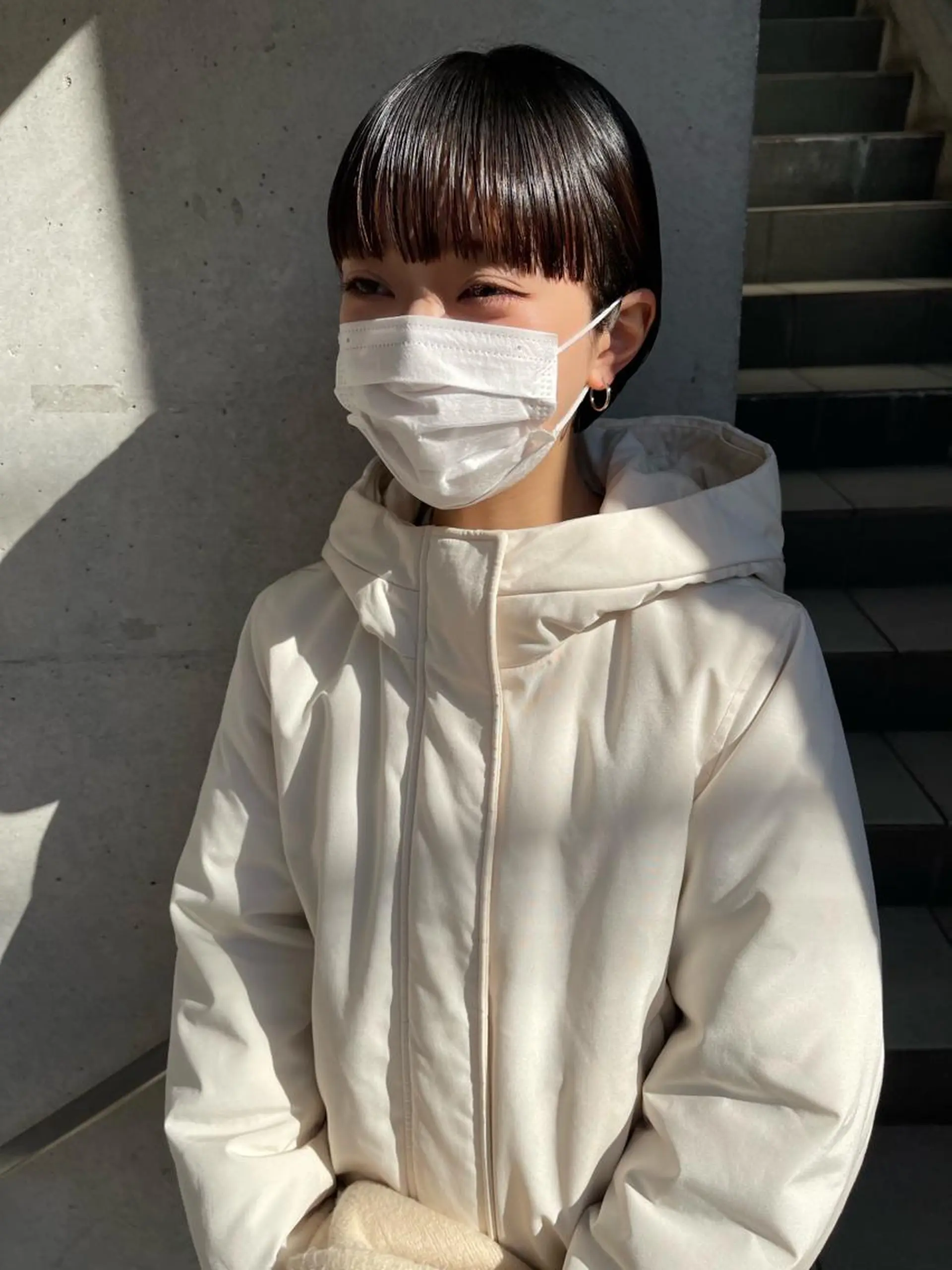 ショート 顔まわりレイヤー デザインカットのヘアスタイル