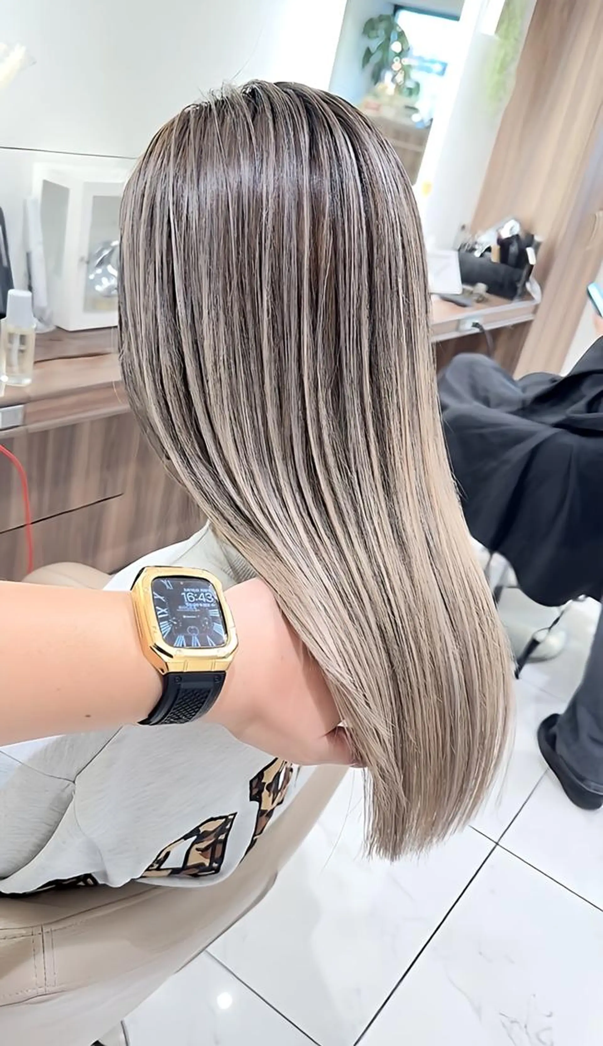 ロング カラー バレイヤージュ 髪質改善 レイヤーカット ヘアカラー トリートメント 大宮/バレイヤージュ 髪質改善/澤田隆誠のヘアスタイル