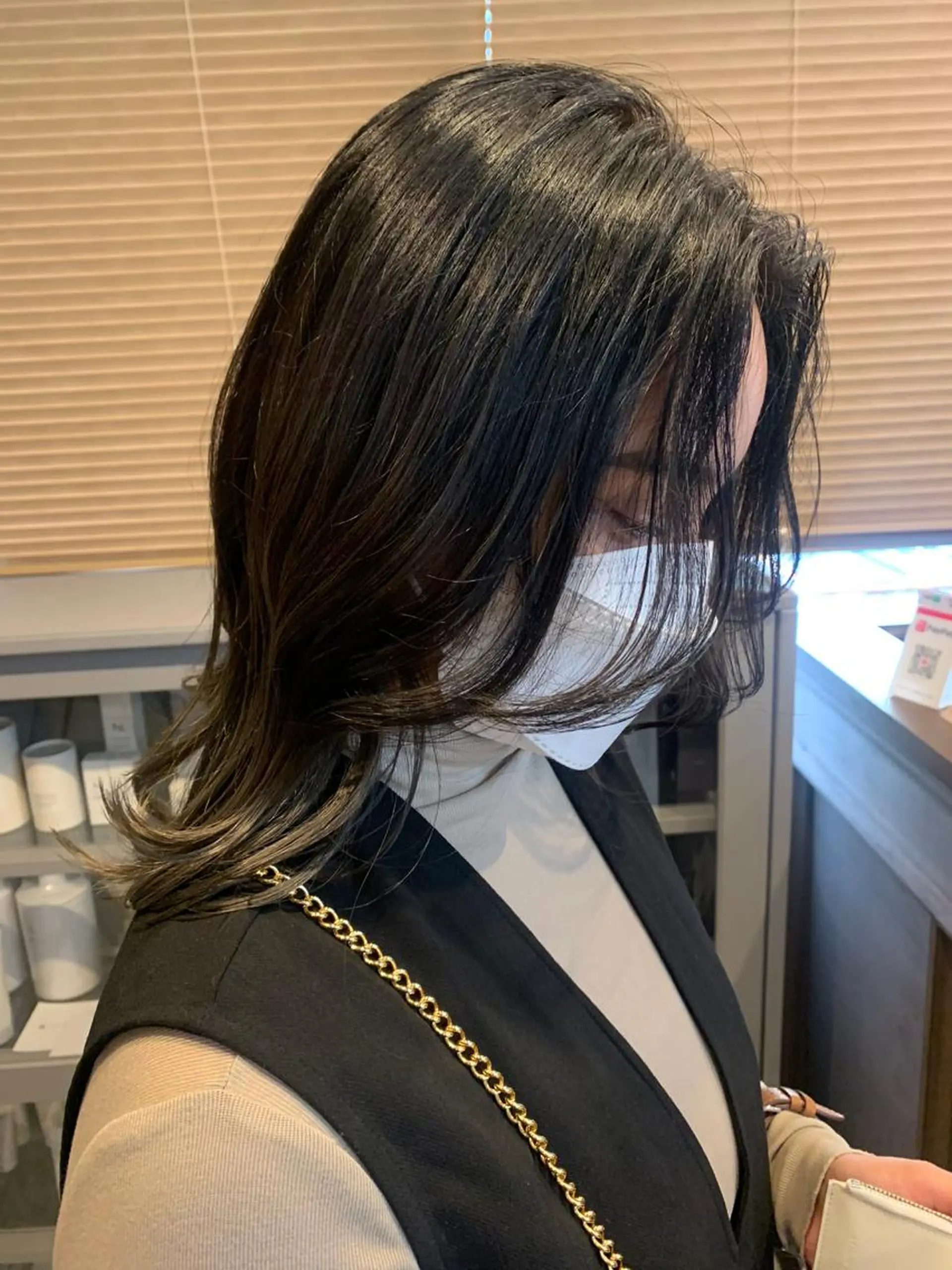 ミディアム カット ヘアカラー トリートメント tocca河原町〰️ 藤川日向のヘアスタイル