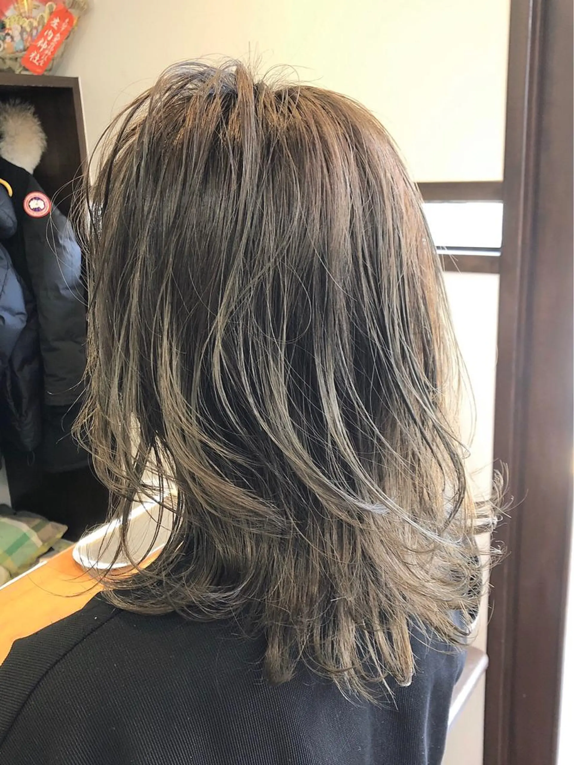 セミロング 外ハネヘア ヘアカラー トリートメント hairs Berry豊津所属・hairsBerry 豊津店のヘアスタイル