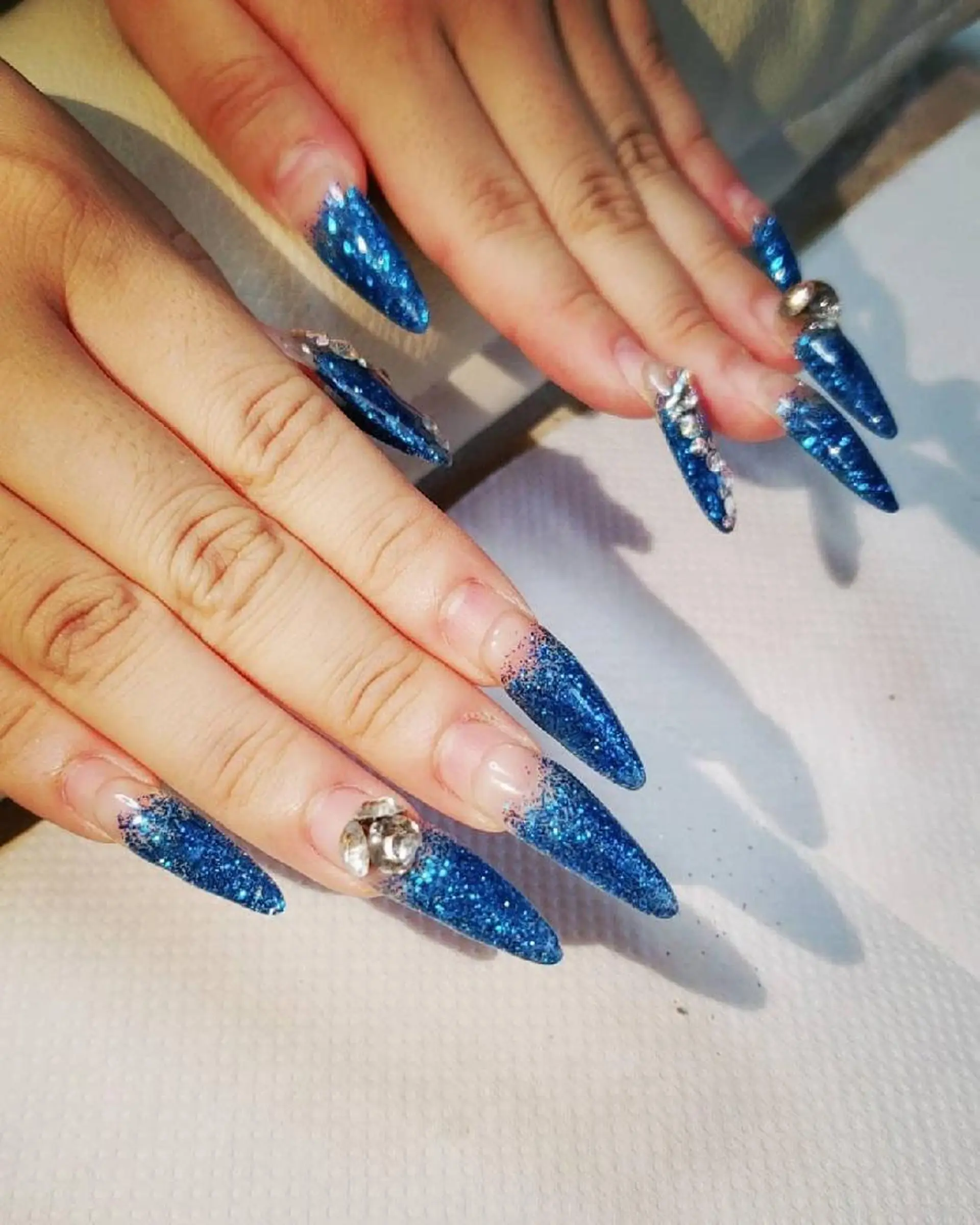 ネイル ＪＥＷＥＬ ＮＡＩＬのネイルデザイン