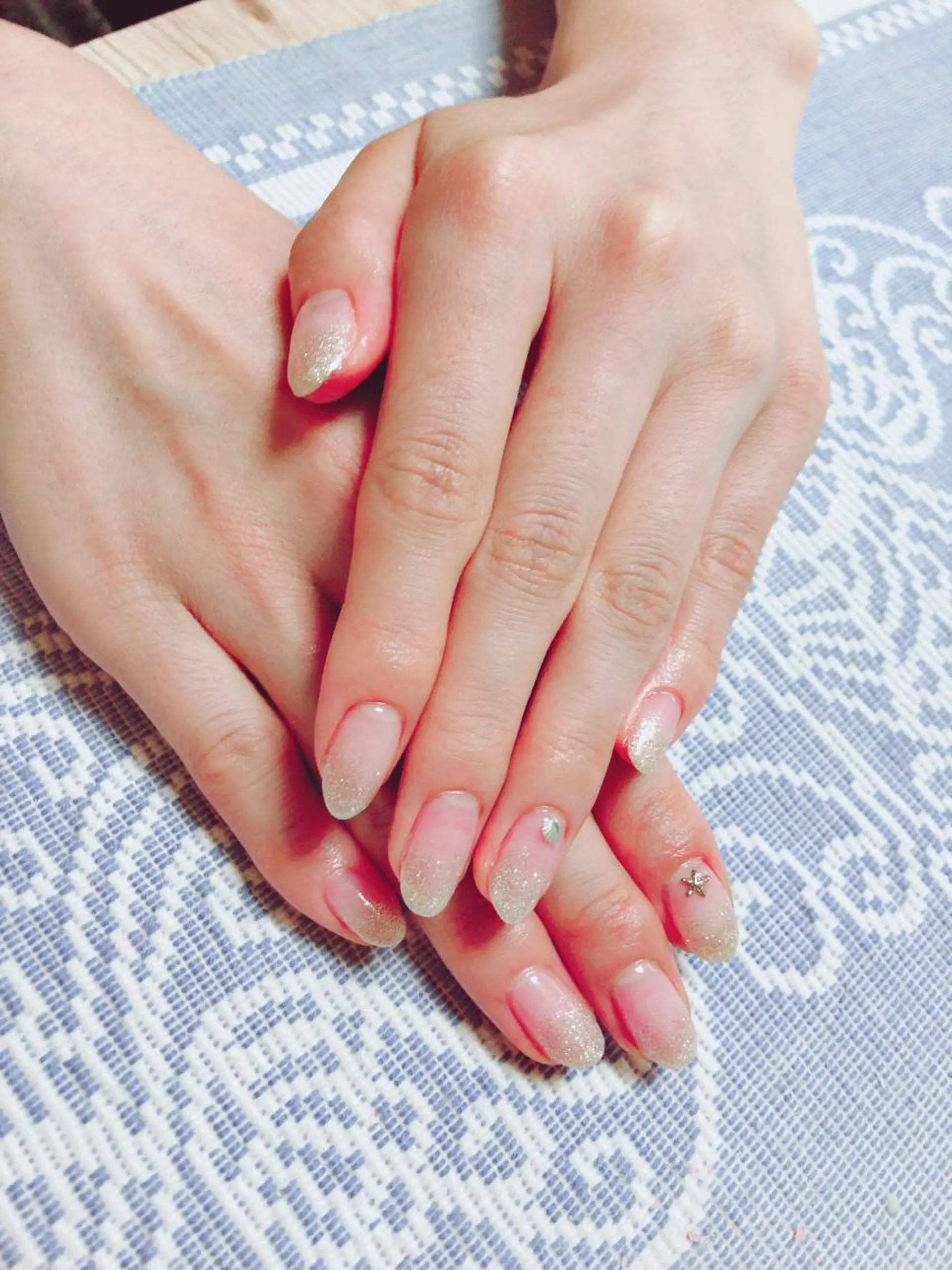 ネイル FERNA フェルナのネイルデザイン