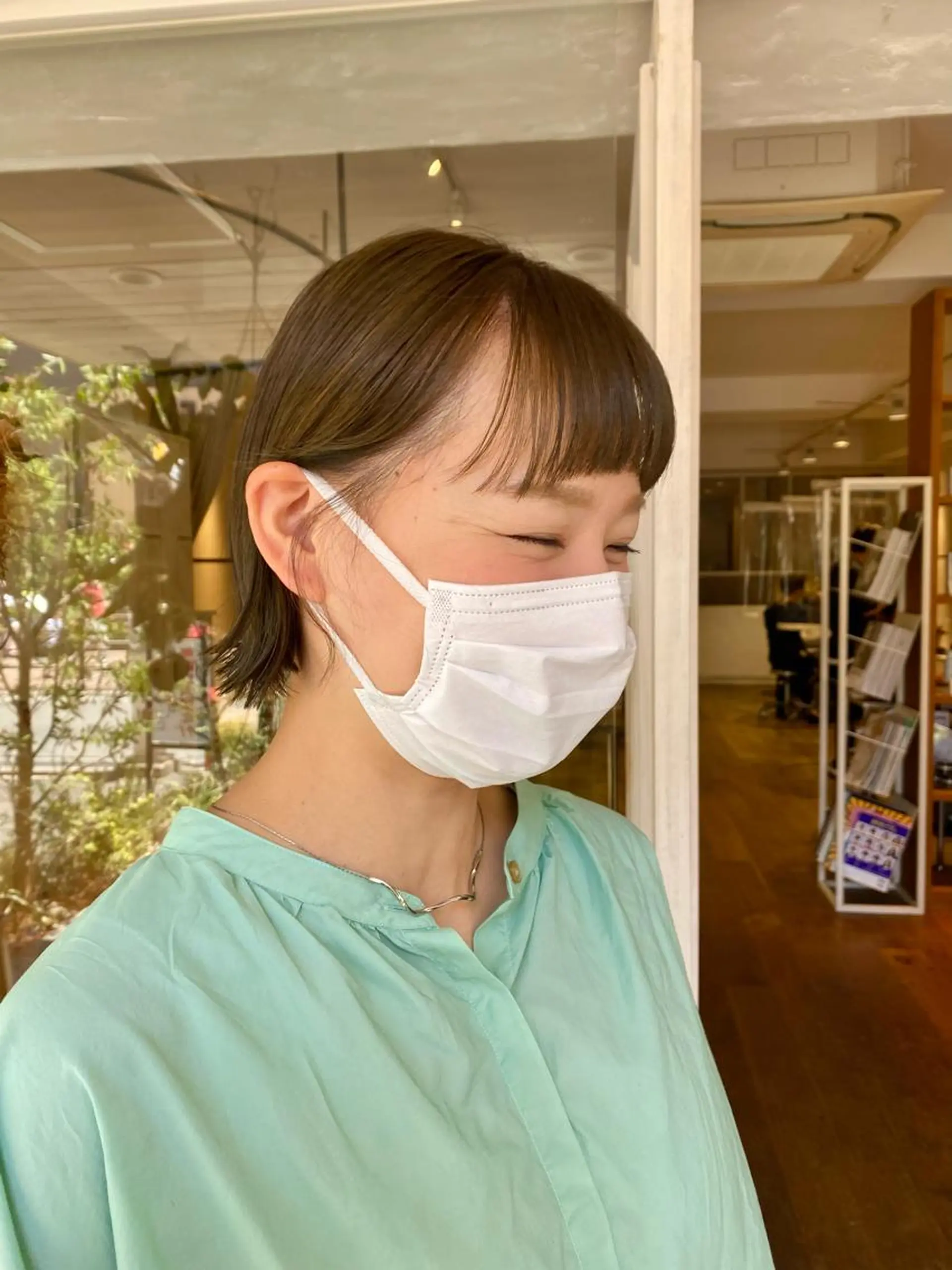 ショート カラー カット ヘアカラー トリートメント BELLA阿部野 TOMOMIのヘアスタイル