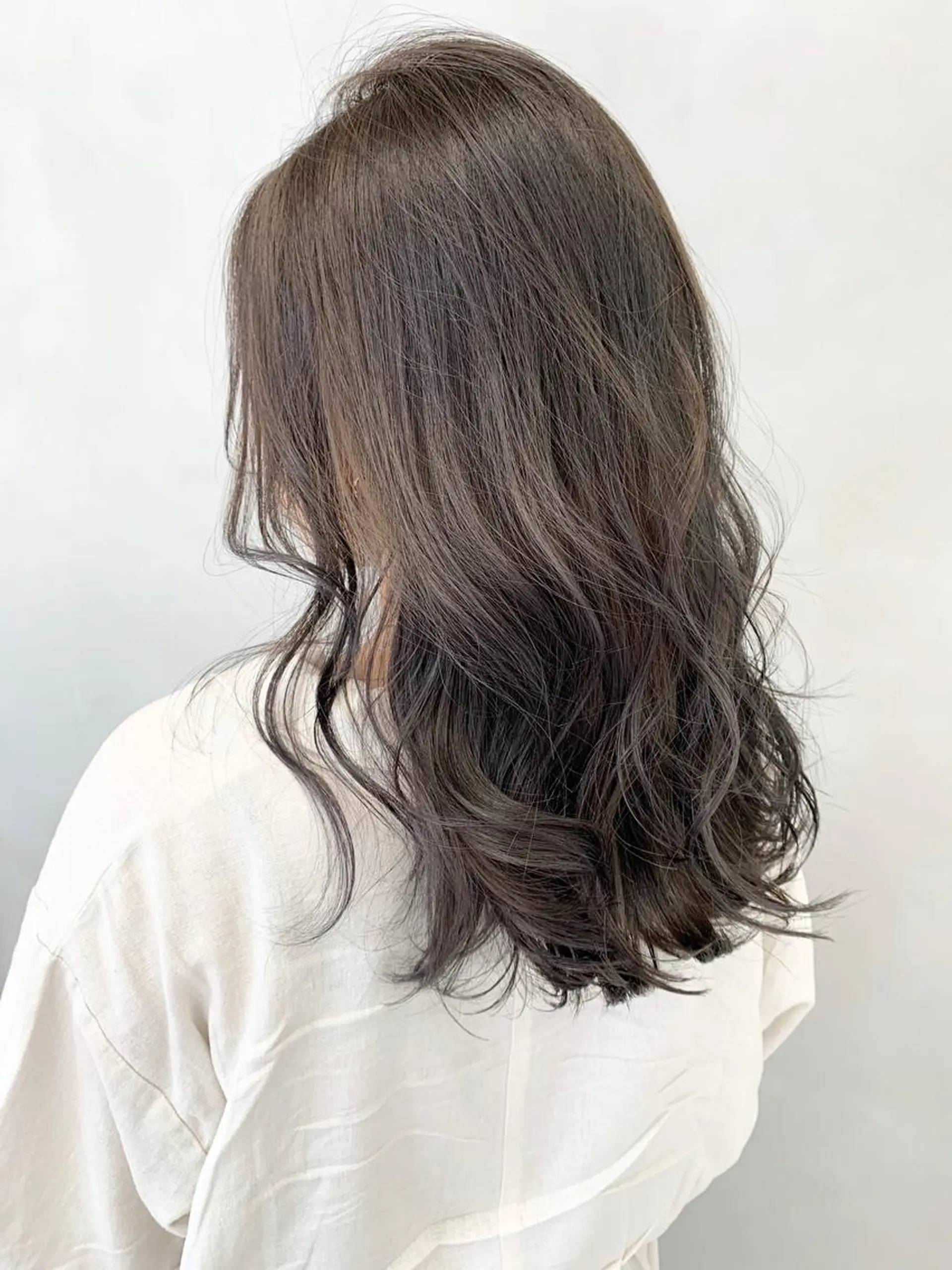 ロング カラー ブリーチ グレージュ レイヤー/大人メンズ パーマ🌀 平島拓也のヘアスタイル