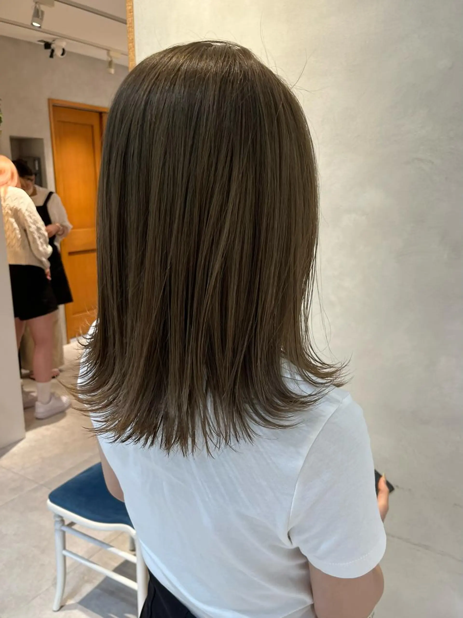 ミディアム カラー カット 寒河江 舞奈のマツエク・マツパデザイン