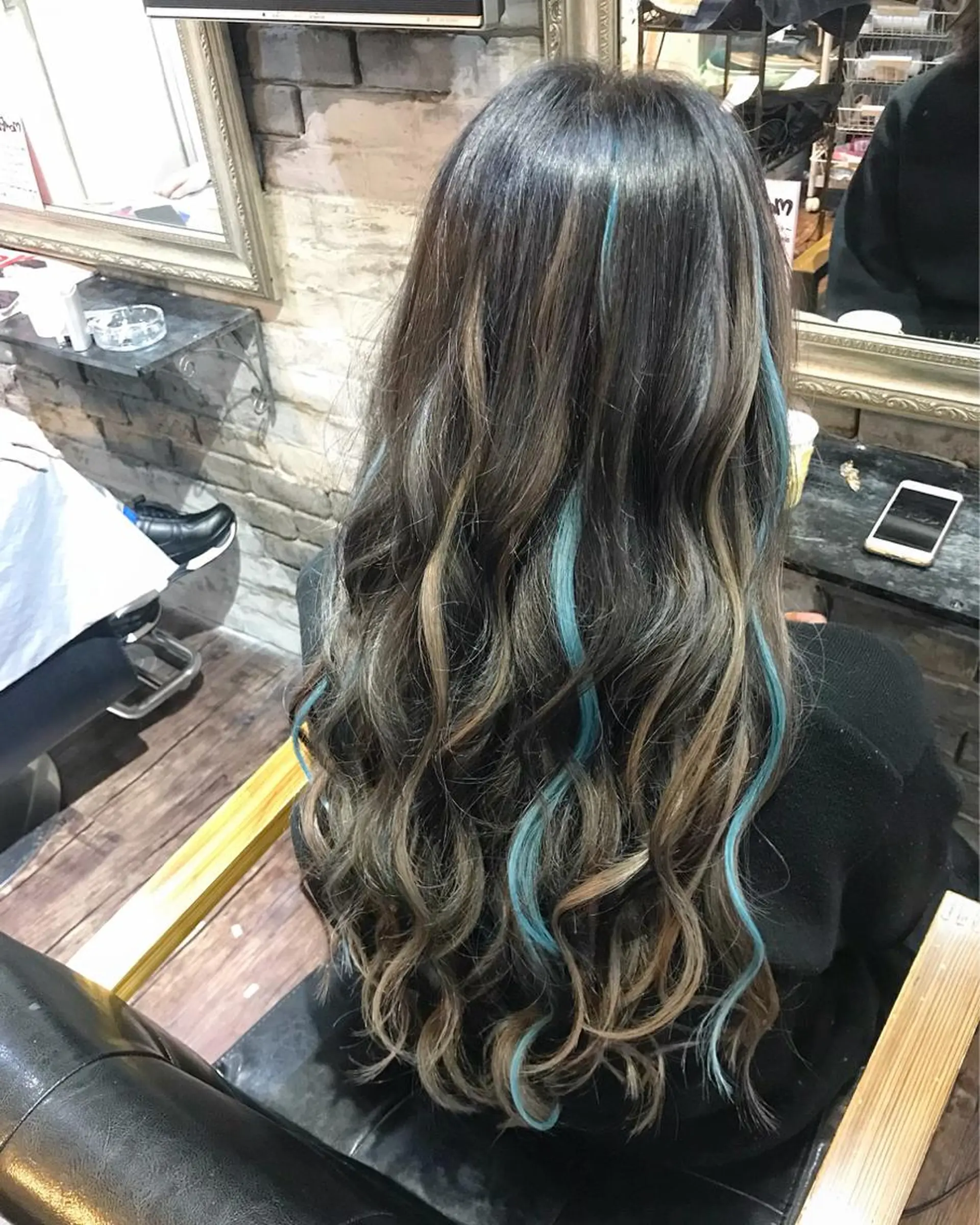 ロング Tsuyoki .のヘアスタイル