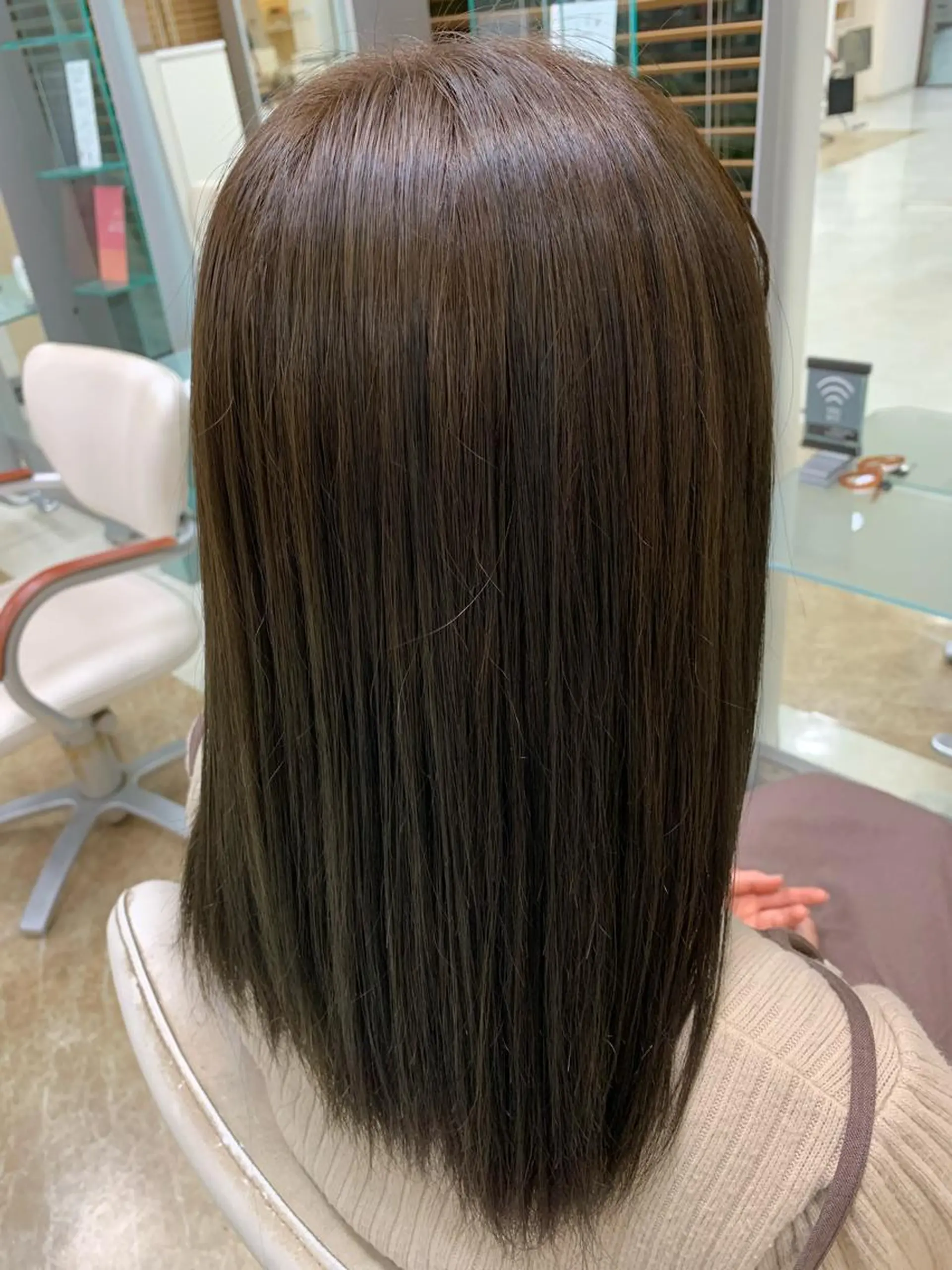 カラー 柴田 結衣のヘアスタイル