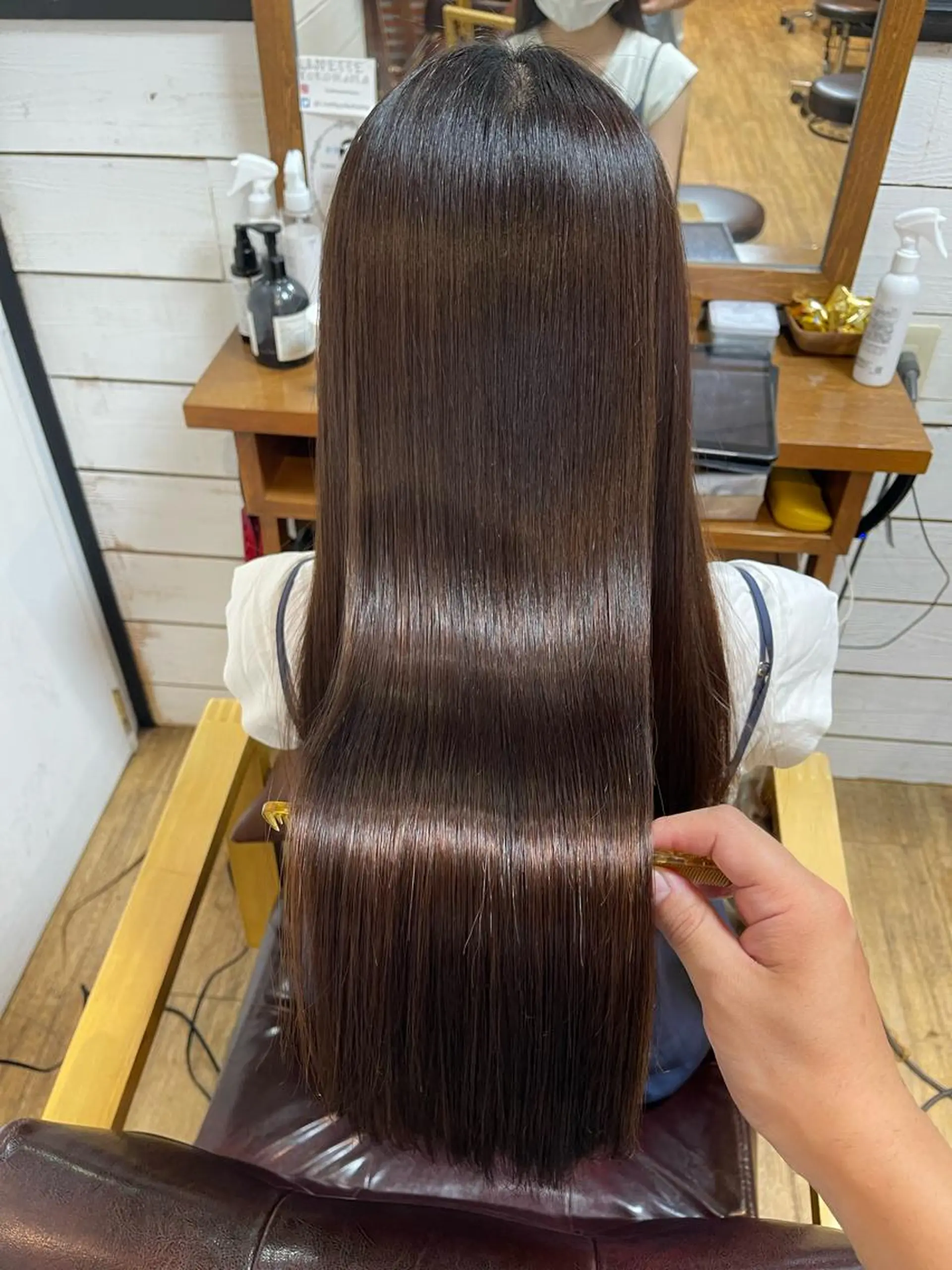 ロング カット ヘアカラー トリートメント 平田 たかしのヘアスタイル
