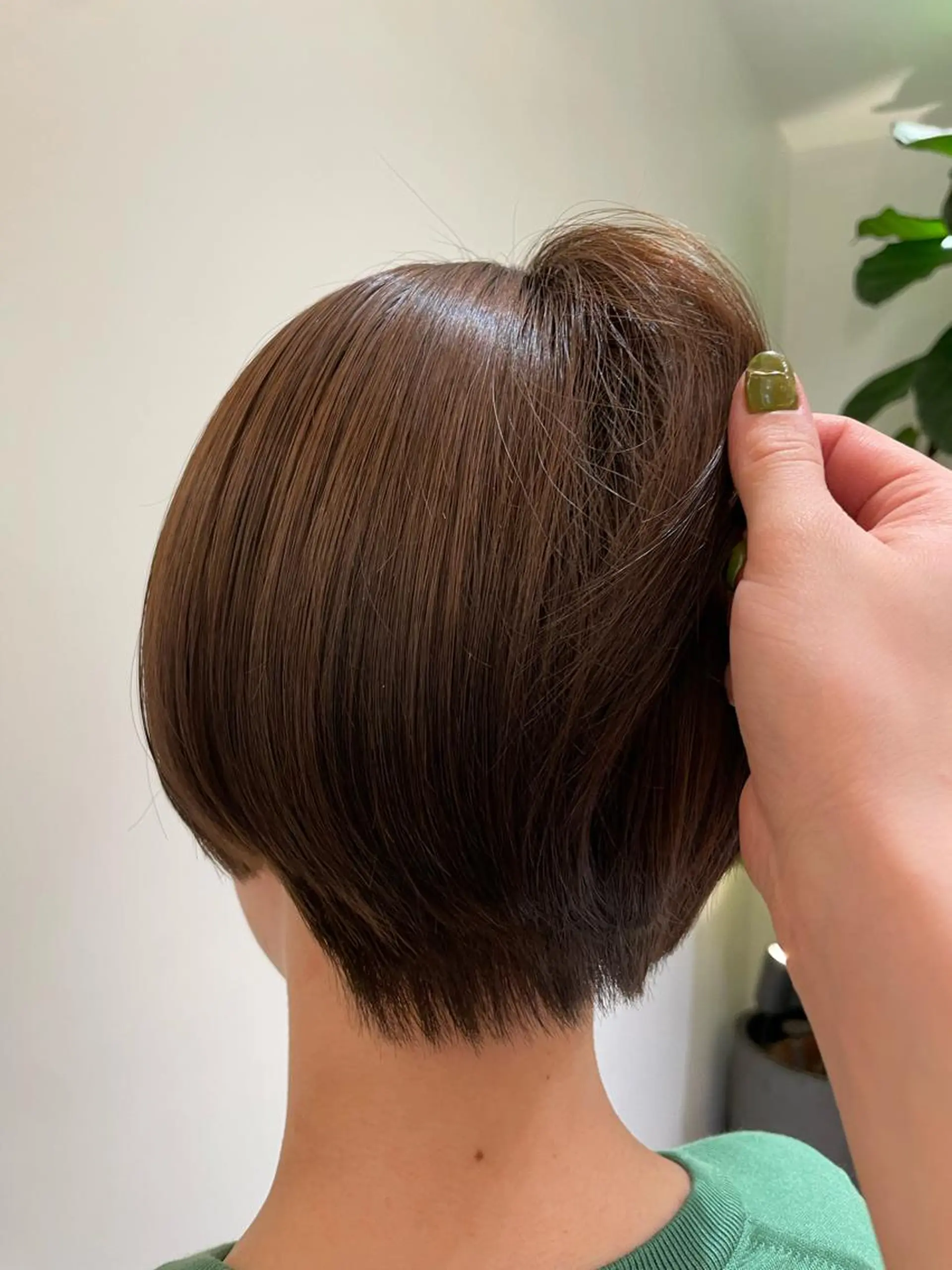 カラー ベージュカラー オリーブベージュ イシバシ ミナミのヘアスタイル