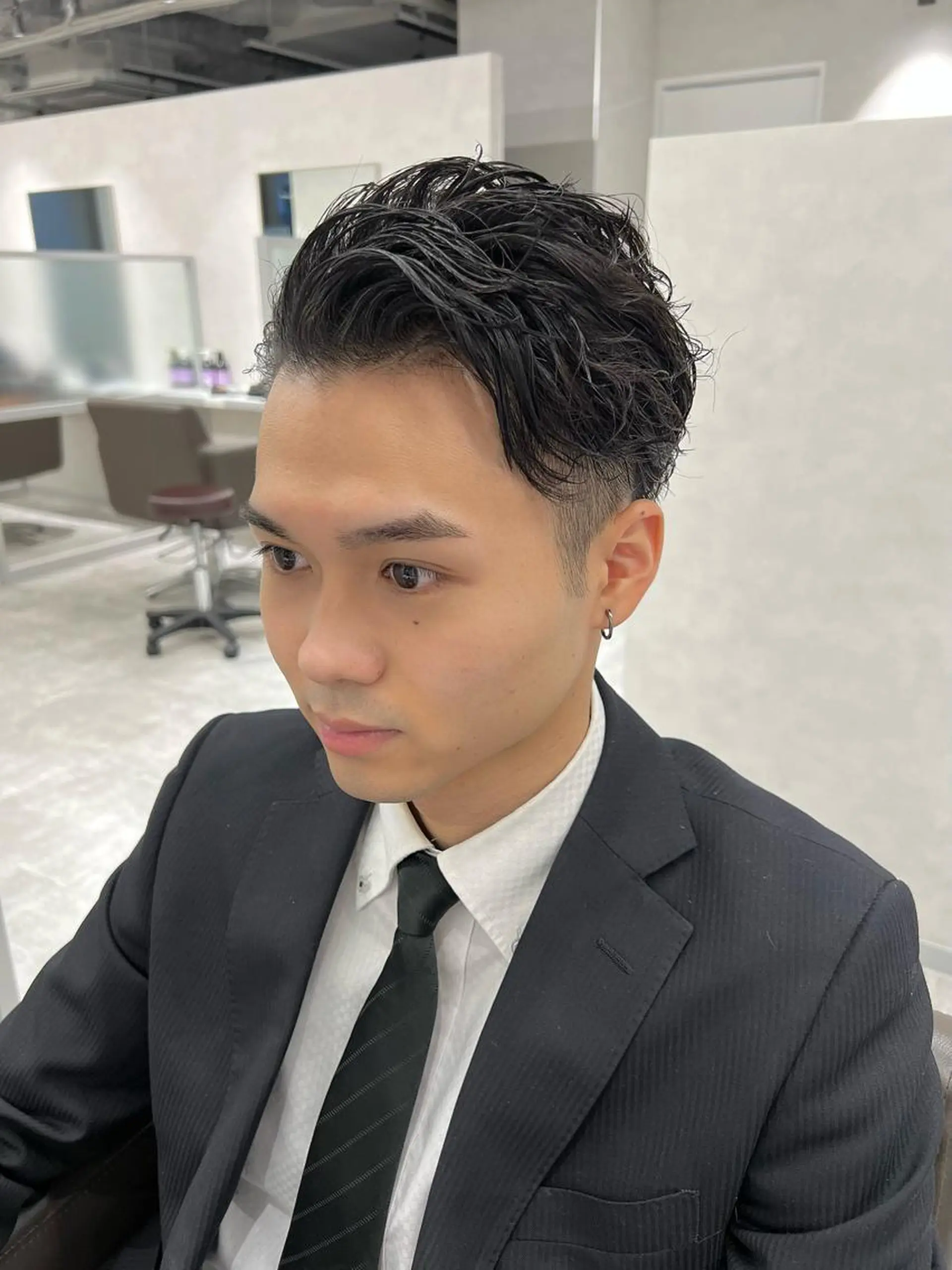 ショート カラー パーマ メンズ 関西センターパート メンズモデル募集のヘアスタイル