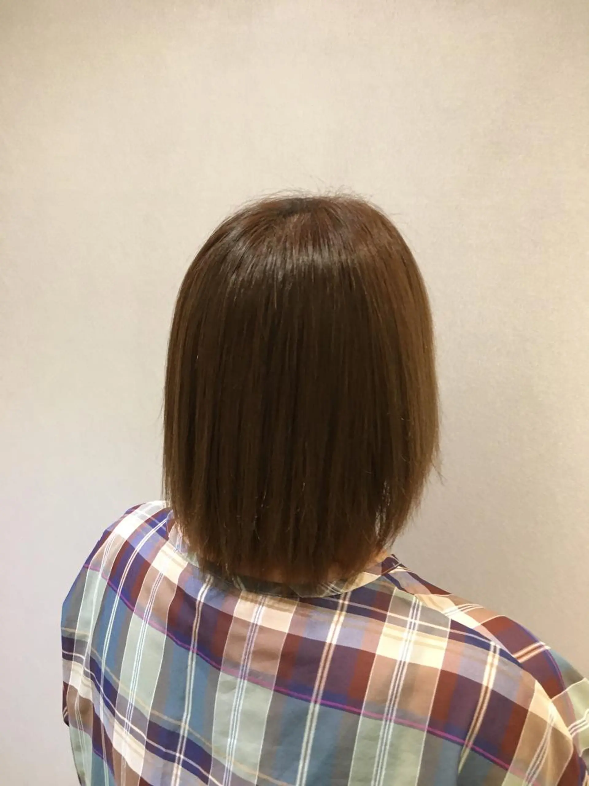 ミディアム 吉原 雪乃のヘアスタイル