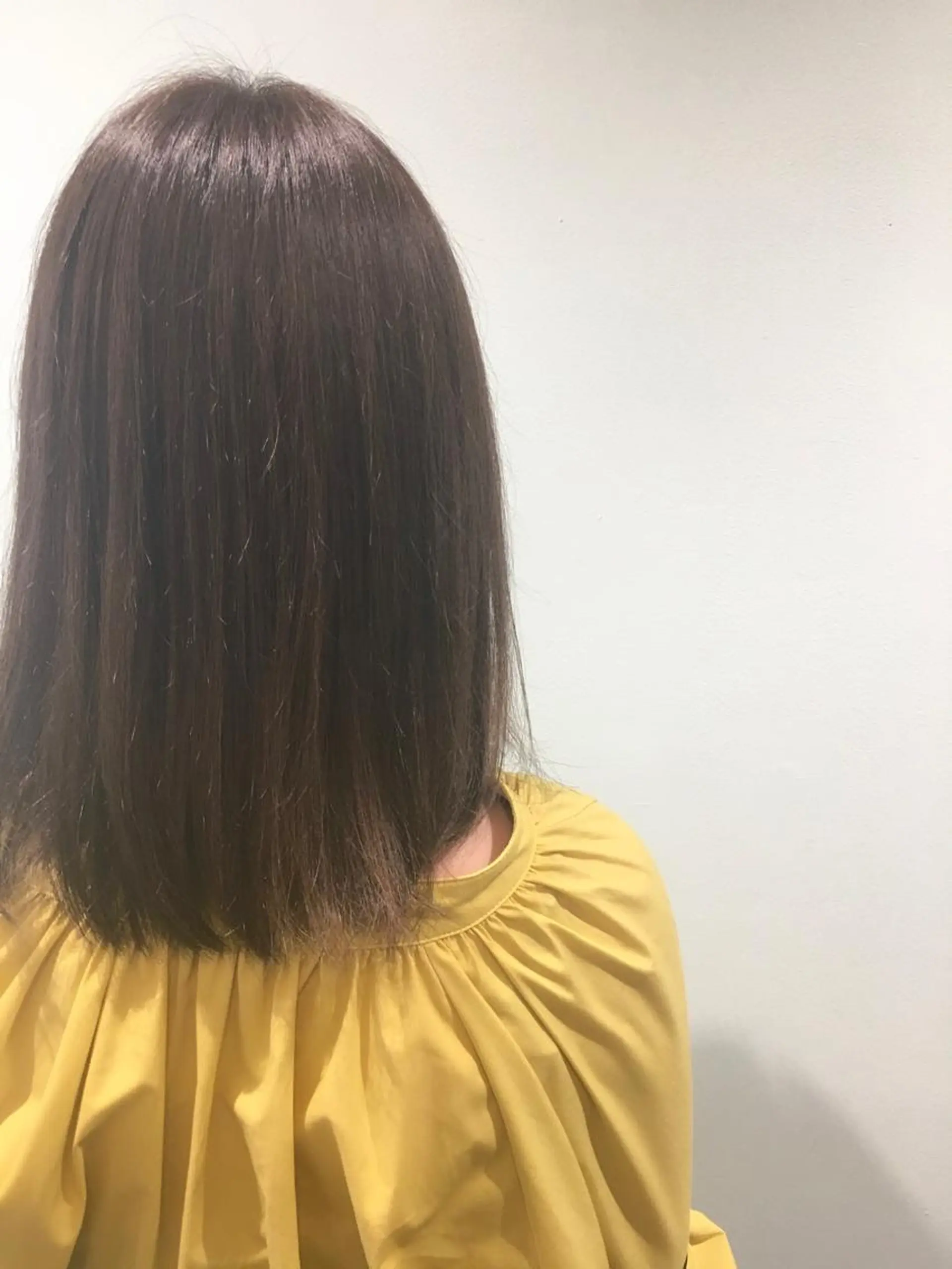ミディアム カラー ブラウンカラー くすみブラウン stylist Yukieのヘアスタイル