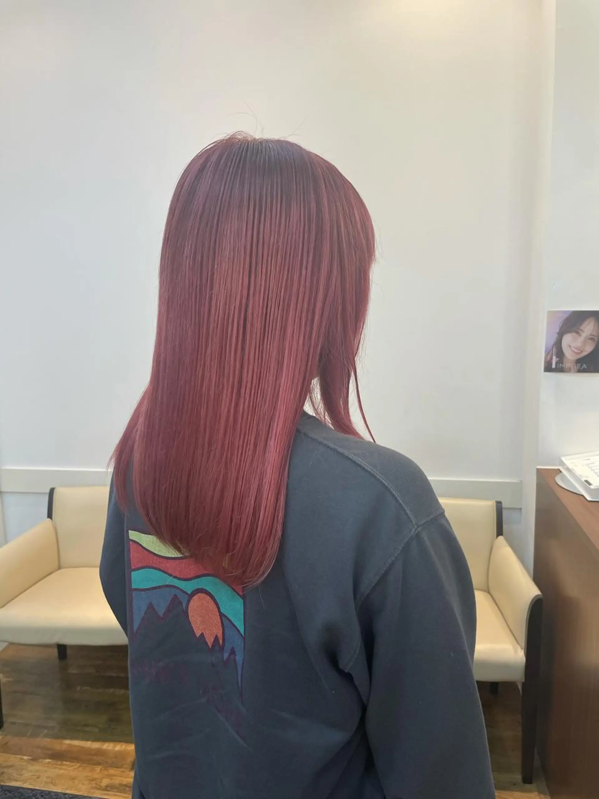 ロング カラー ブリーチ ハイトーンカラー レッドカラー 笠原未稀/カット・ ブリーチ無しカラーのヘアスタイル