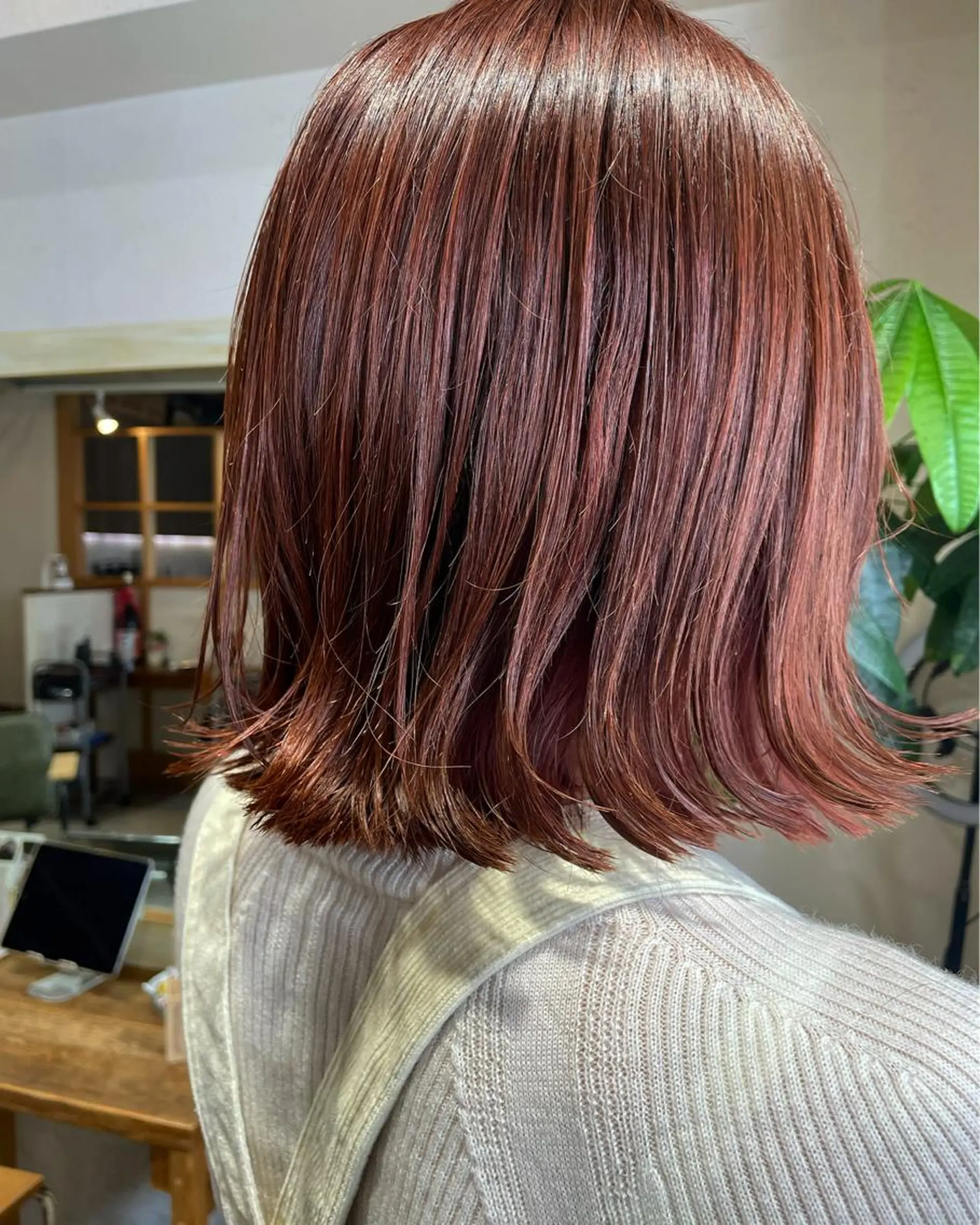 ショート カラー ブリーチ ブリーチなしカラー レッドカラー ヘアカラー カウンセリング重視 🌿‬Tsuyukiのヘアスタイル