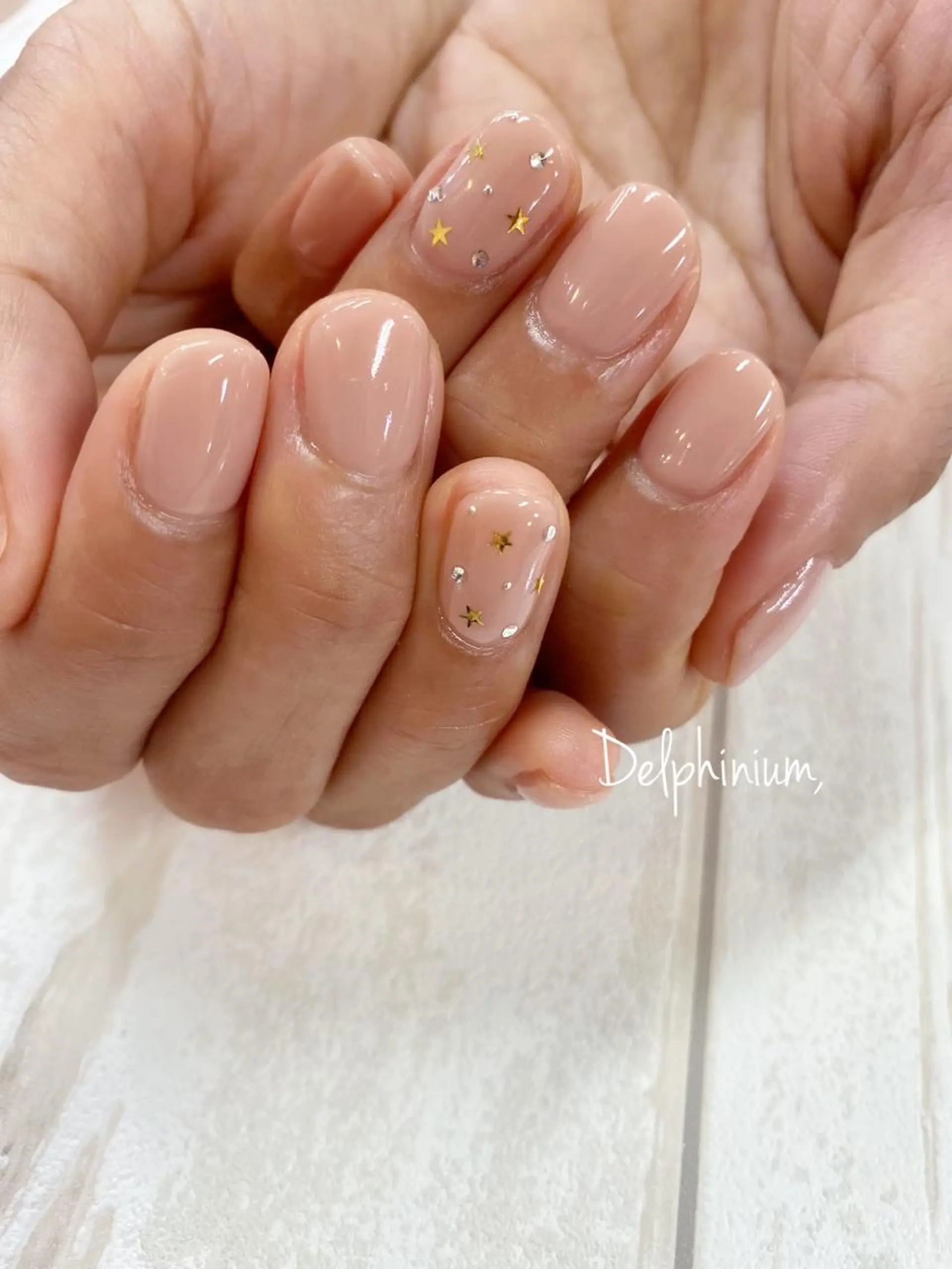 ネイル ジェルネイル パラジェル 岡本 友恵のネイルデザイン