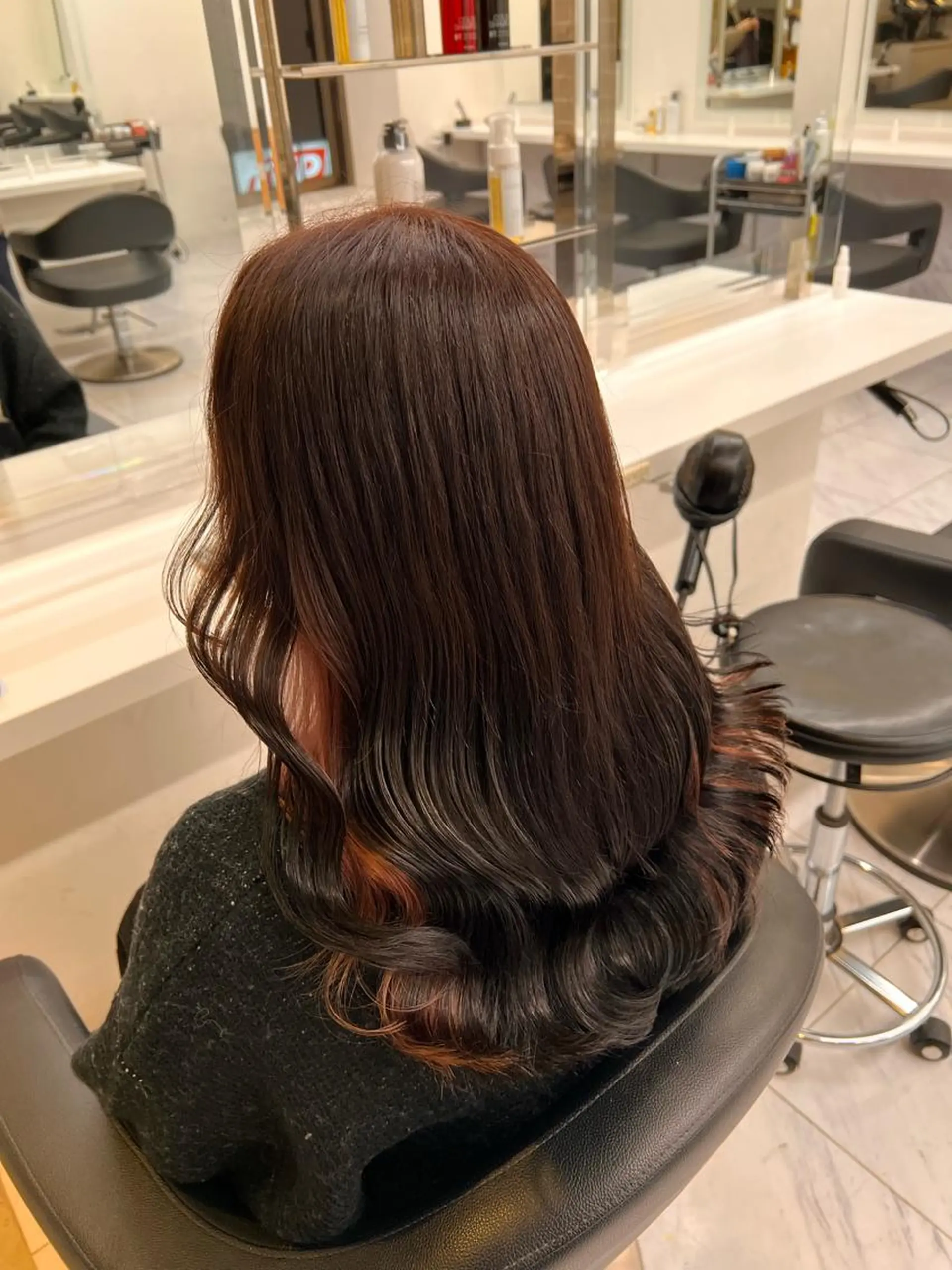 セミロング 💖札幌カラー 指名No.1💖玲奈のヘアスタイル