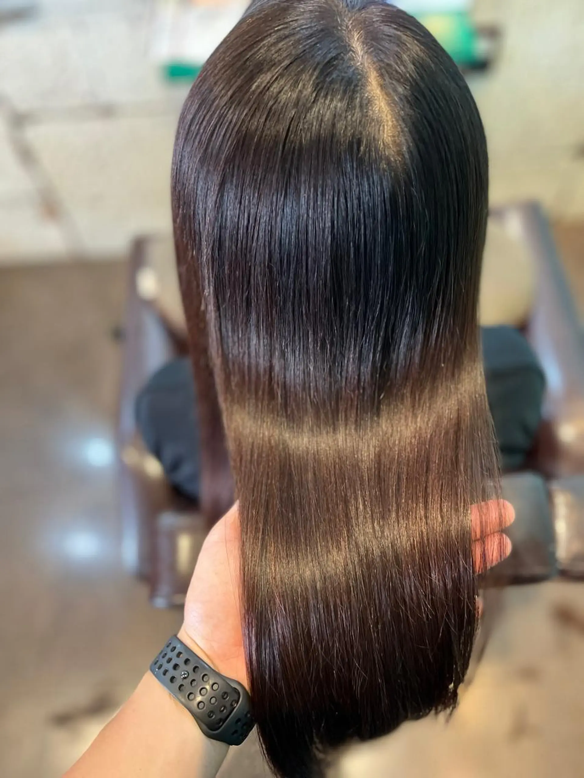 セミロング 縮毛矯正 大人女性🌈満足度n o1✨黒川のヘアスタイル