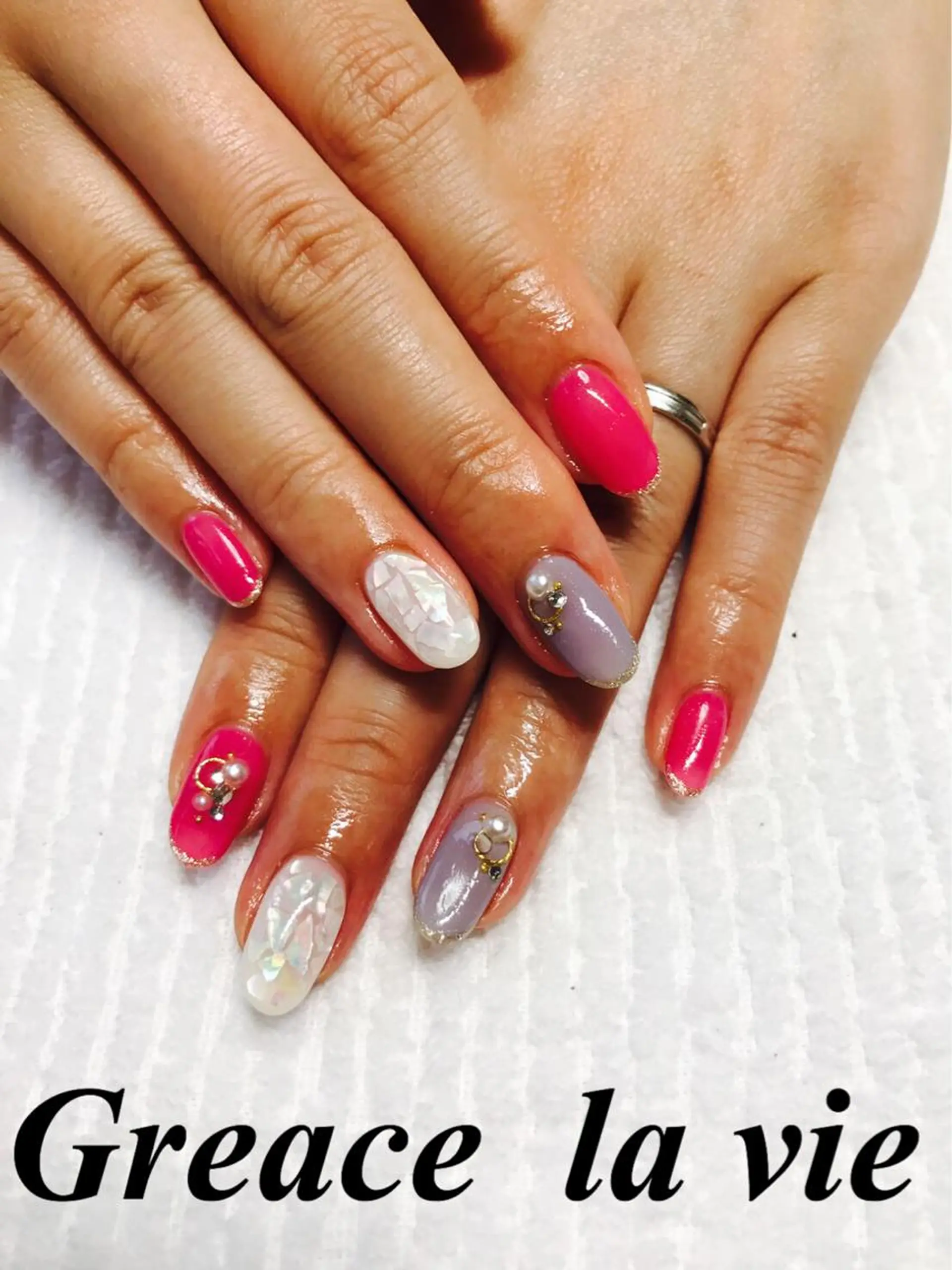 ロング カラー パーマ ヘアアレンジ キッズ ネイル マツエク・マツパ Greace la vie所属・Greace  la vieのネイルデザイン