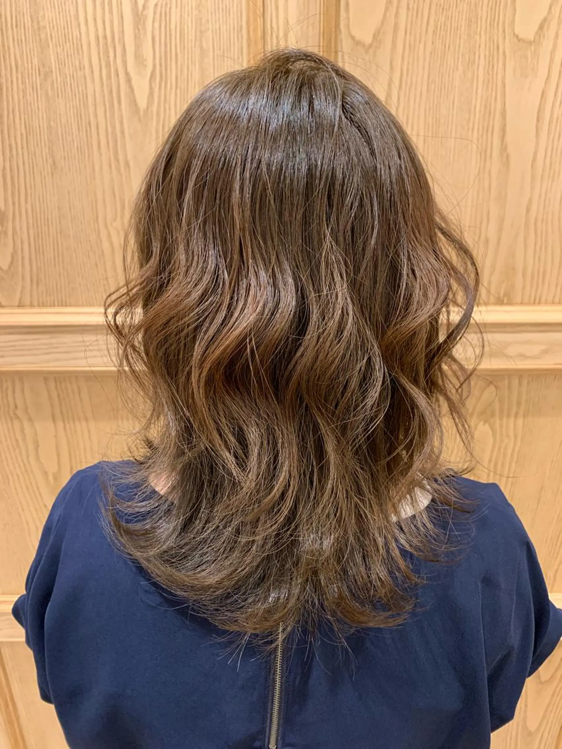 ミディアム 🫧透明感カラー🫧 美髪矯正🫧チサトのヘアスタイル