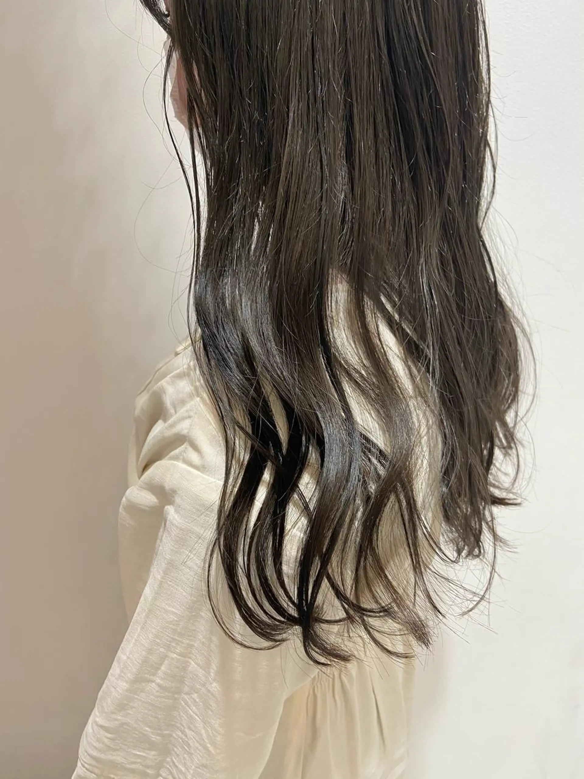 ロング カラー ヘアカラー 🐺ウルフ/レイヤー 似合わせ‎🤍沙羅のヘアスタイル