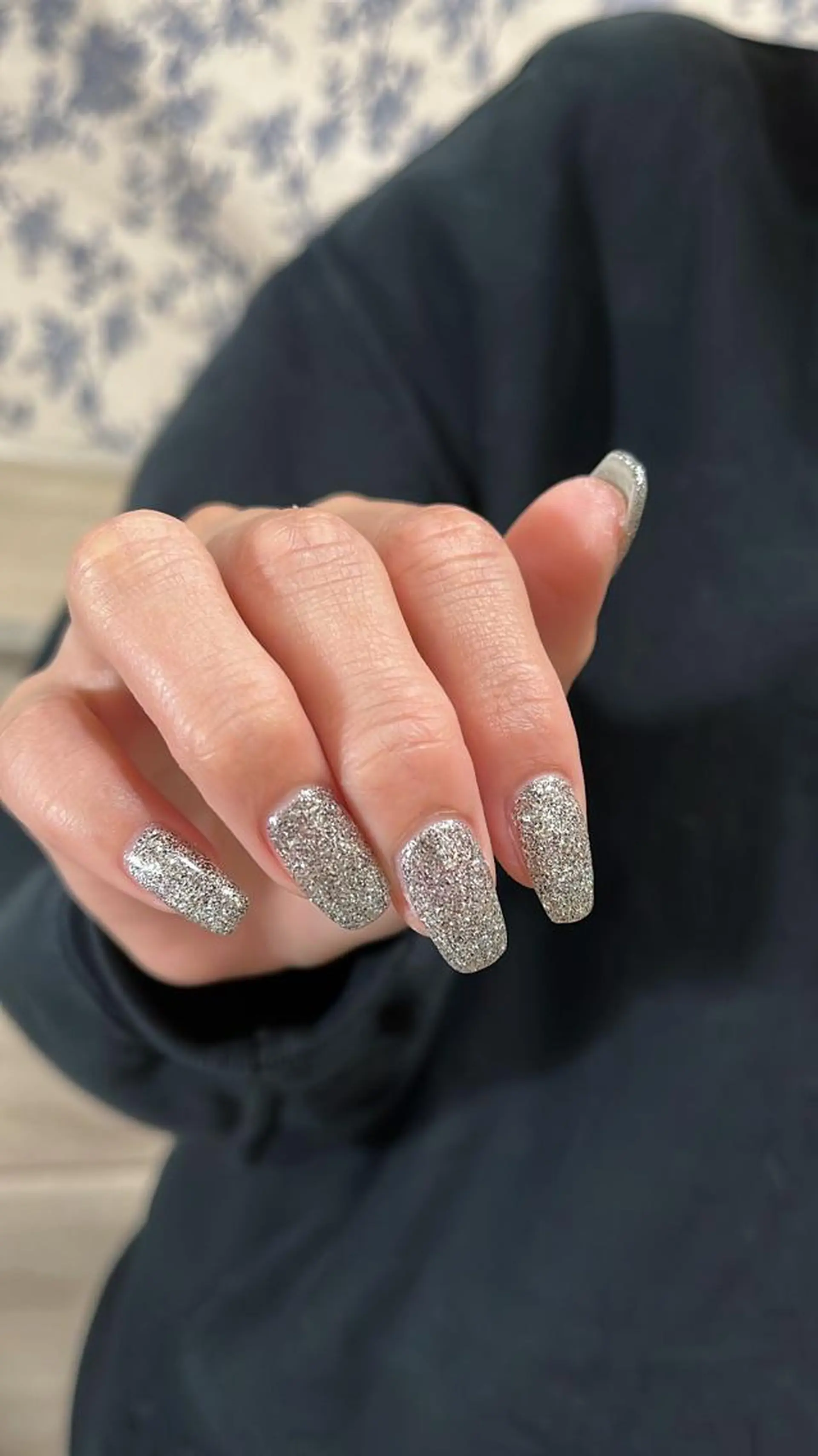 ネイル キラキラネイル 冬ネイル クリスマス ハンドネイル 梶山 美月のネイルデザイン