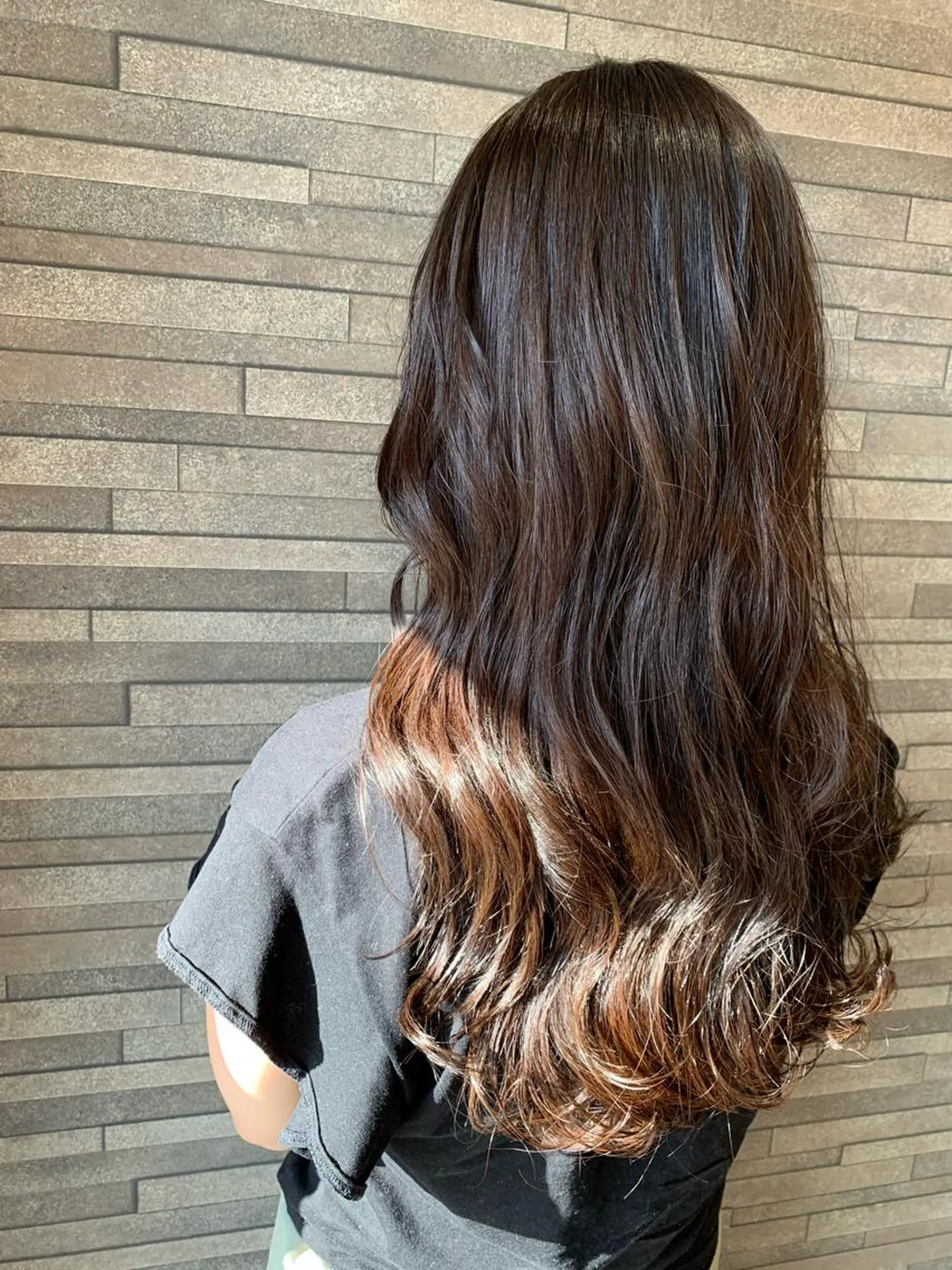 ロング カラー アッシュ アッシュグレー アッシュグレージュ グレージュ Gain Nanamiのエステ・リラクイメージ