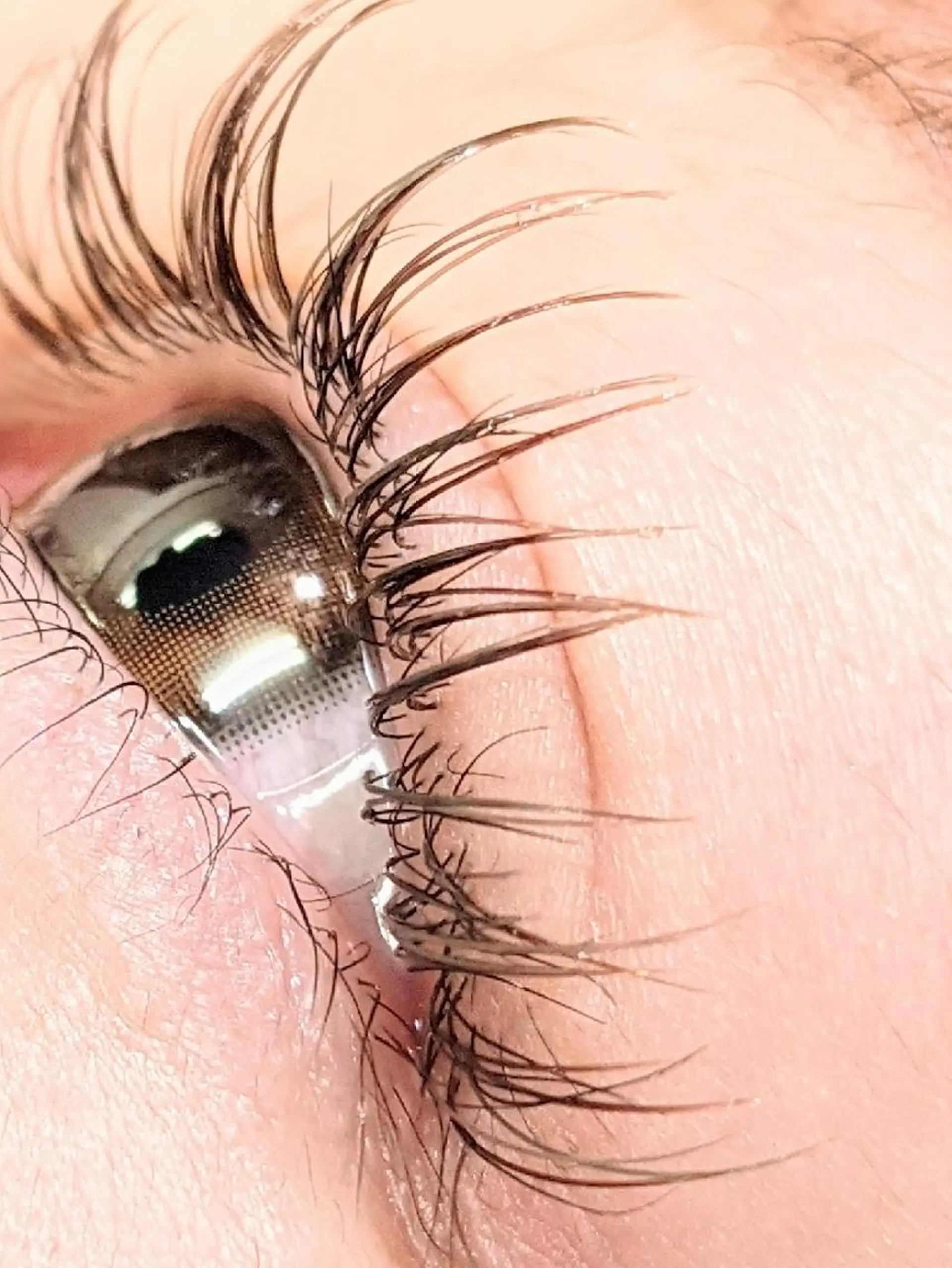 マツエク・マツパ カラーマツエク 藤中 満里奈の眉毛・アイブロウイメージ