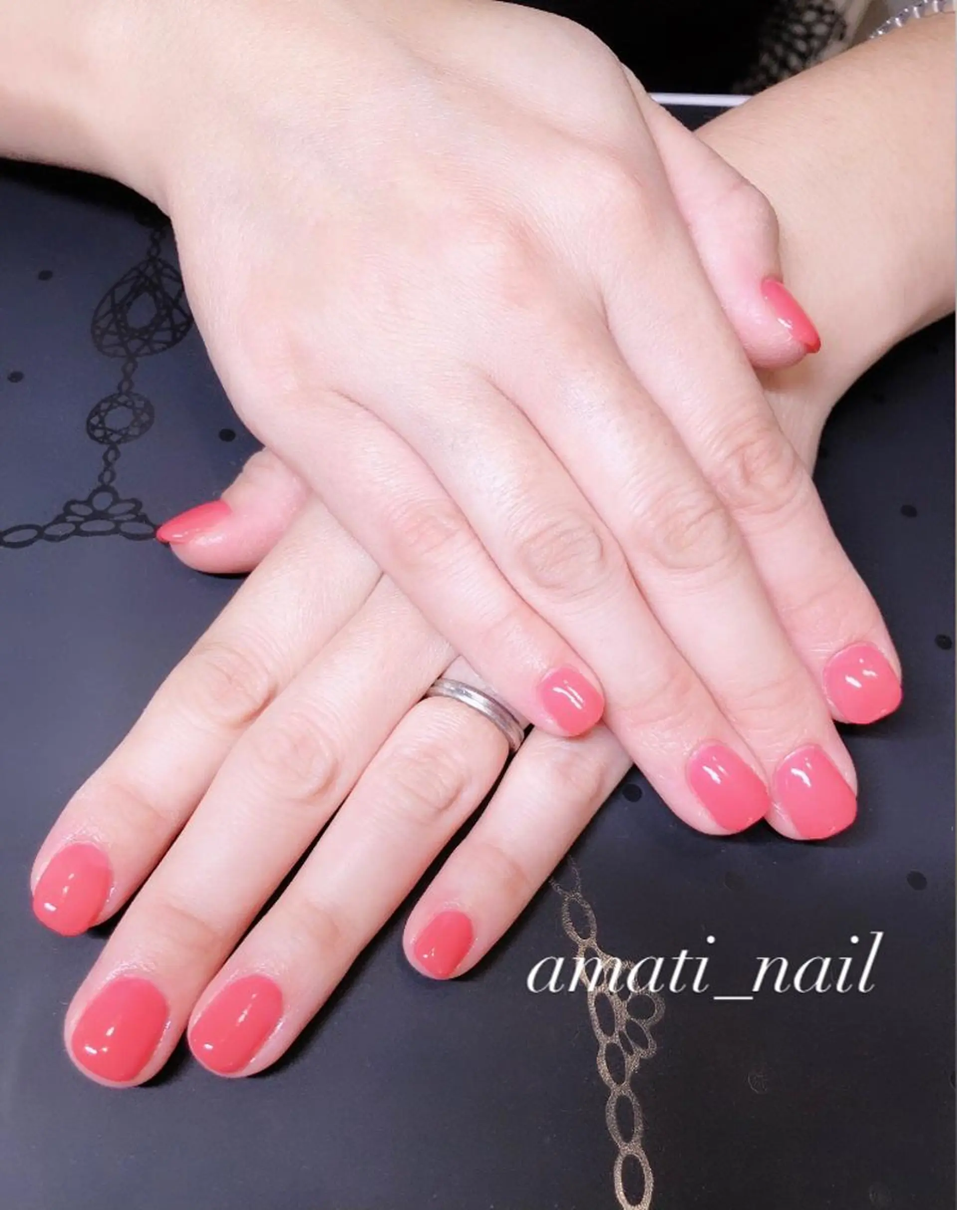 ネイル ジェルネイル ワンカラーネイル ハンドネイル amati_nail TAKAKOのネイルデザイン