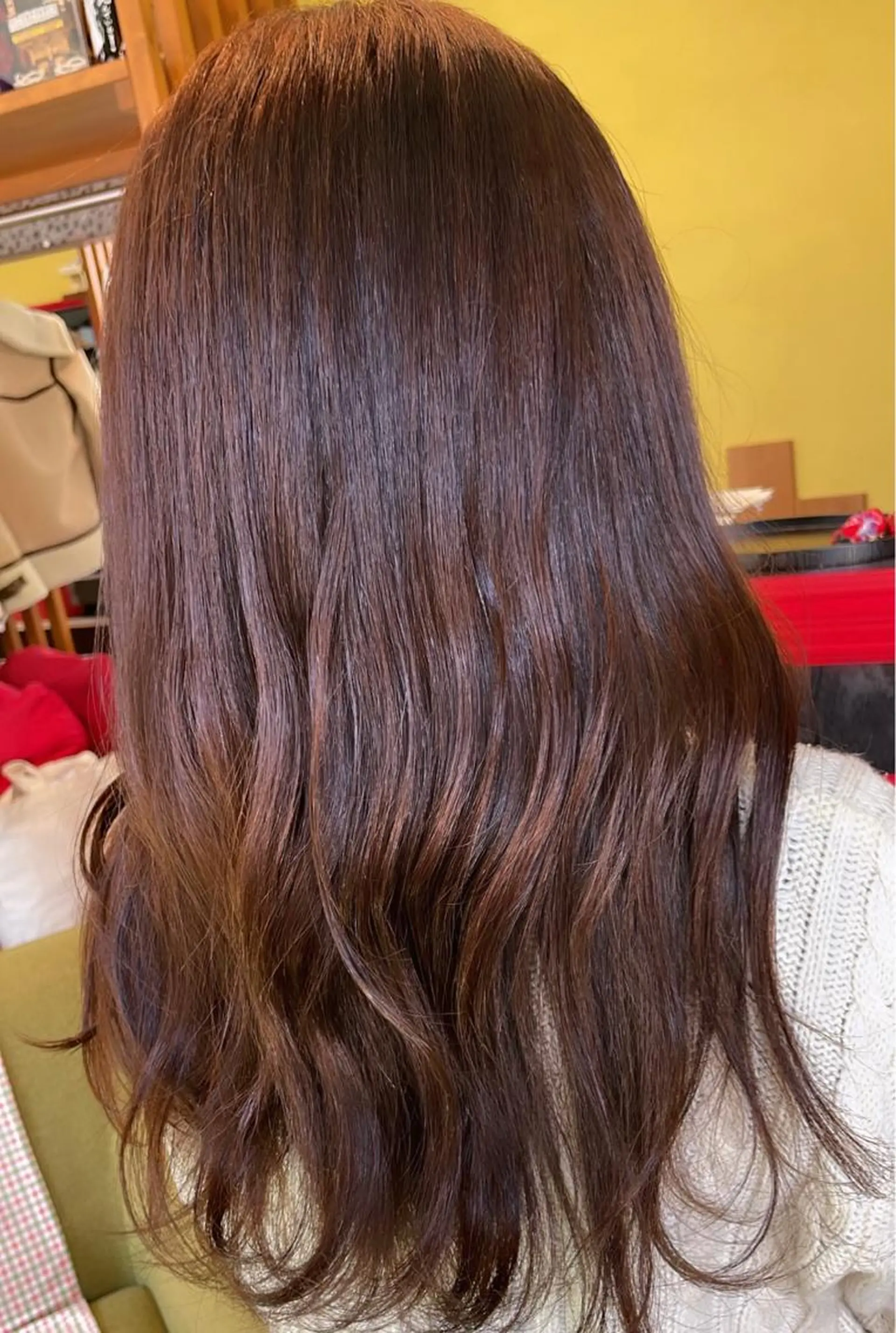 セミロング カラー ブリーチ ブラウンカラー トリートメント デザインカラー🏝️ 須賀汐音のヘアスタイル