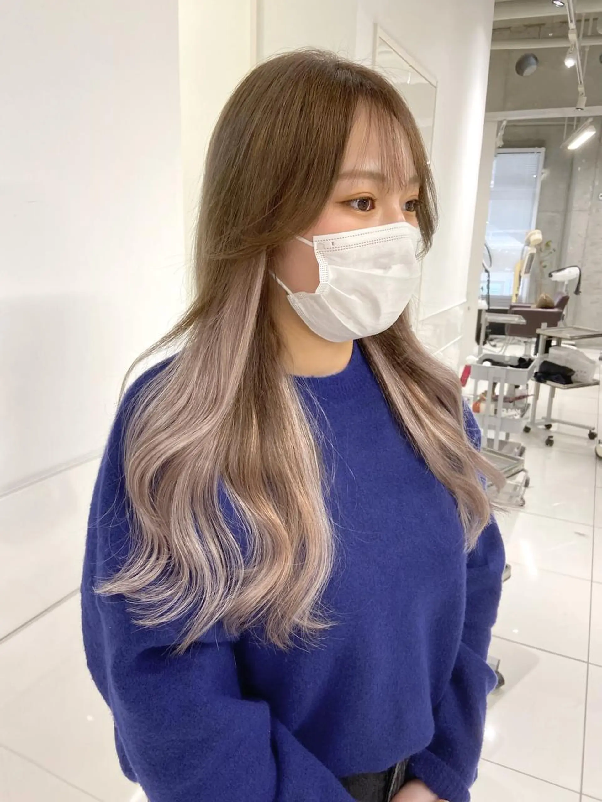 カラー Amelie yunのヘアスタイル