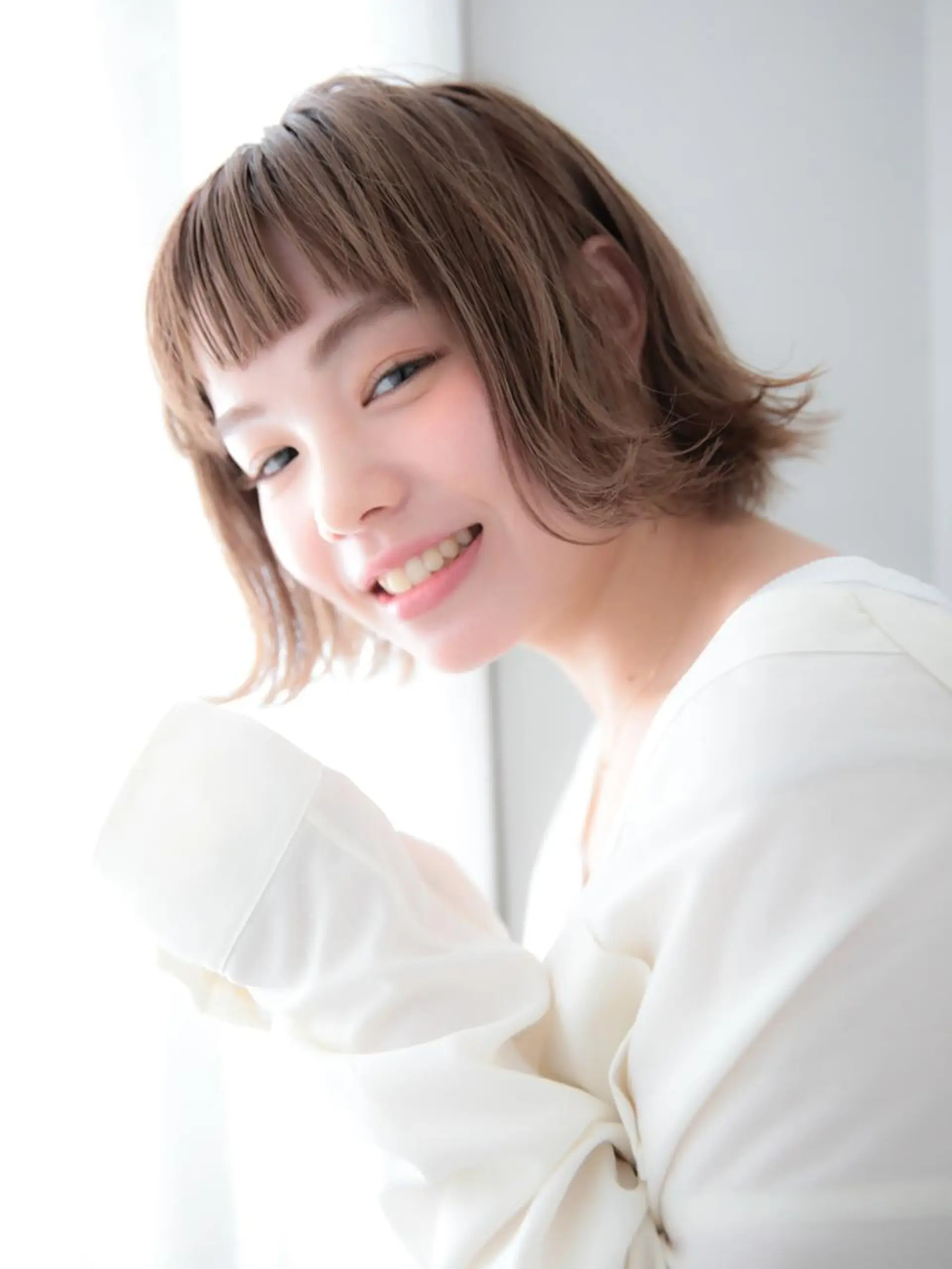 ショート カラー レイヤーカット✂️ 横浜No1♡下鳥翔子のヘアスタイル
