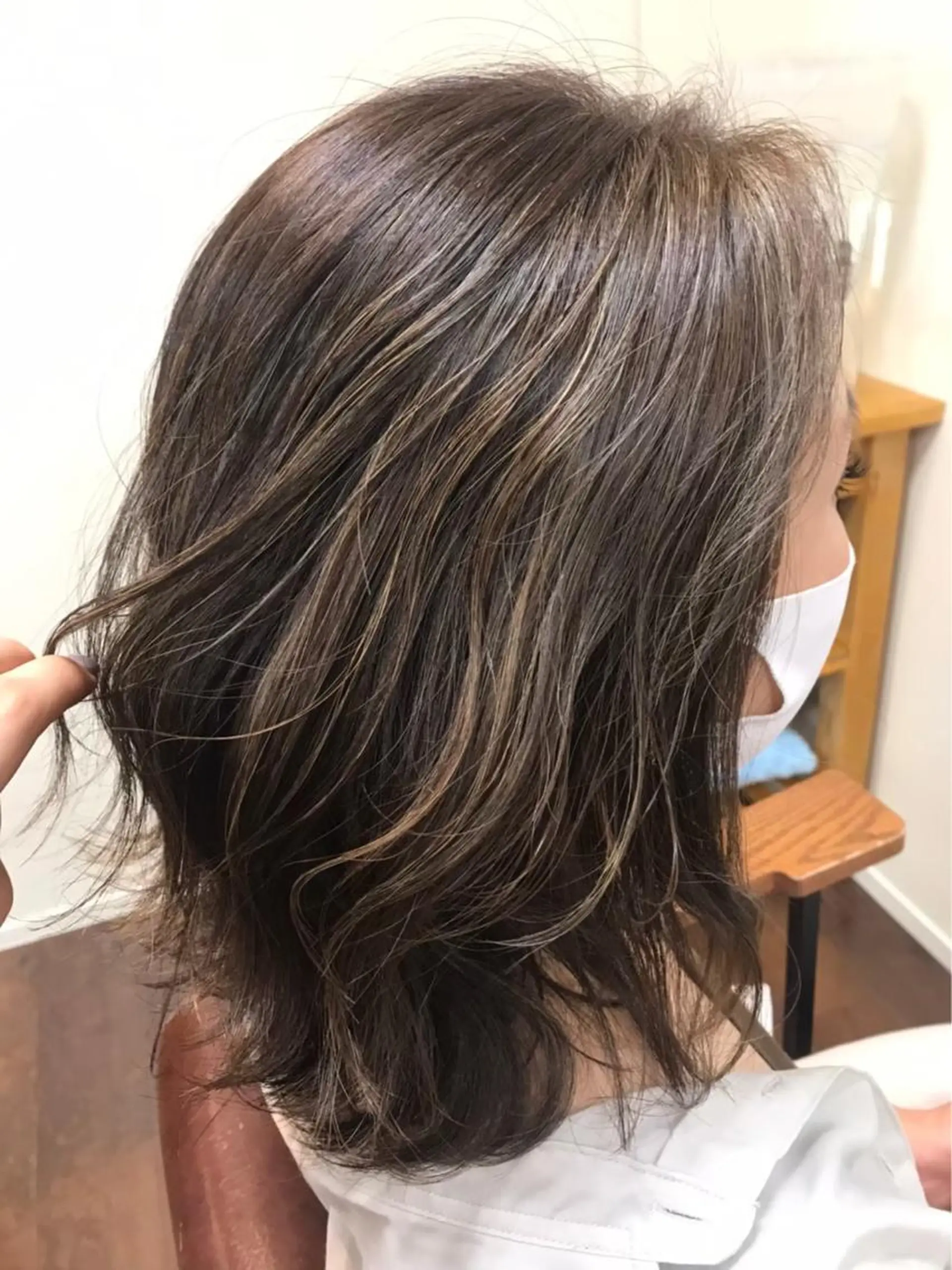 ミディアム カラー カット ヘアカラー トリートメント ヘッドスパ ティーシースペース　元住吉店所属・奈良橋 彩圭のヘアスタイル