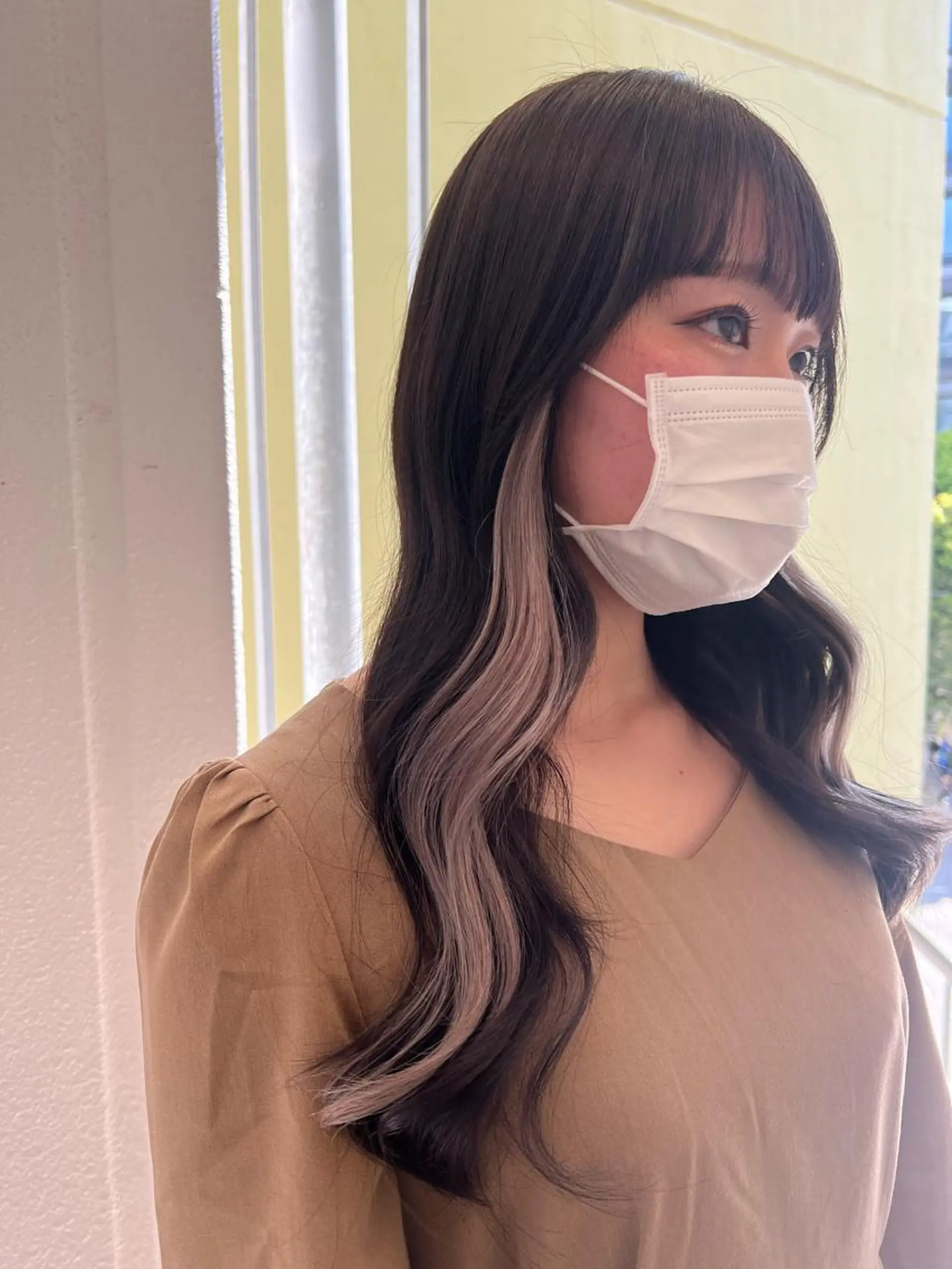 セミロング カラー ハイトーン&髪質改善 ＆韓国エクステ🤎のヘアスタイル