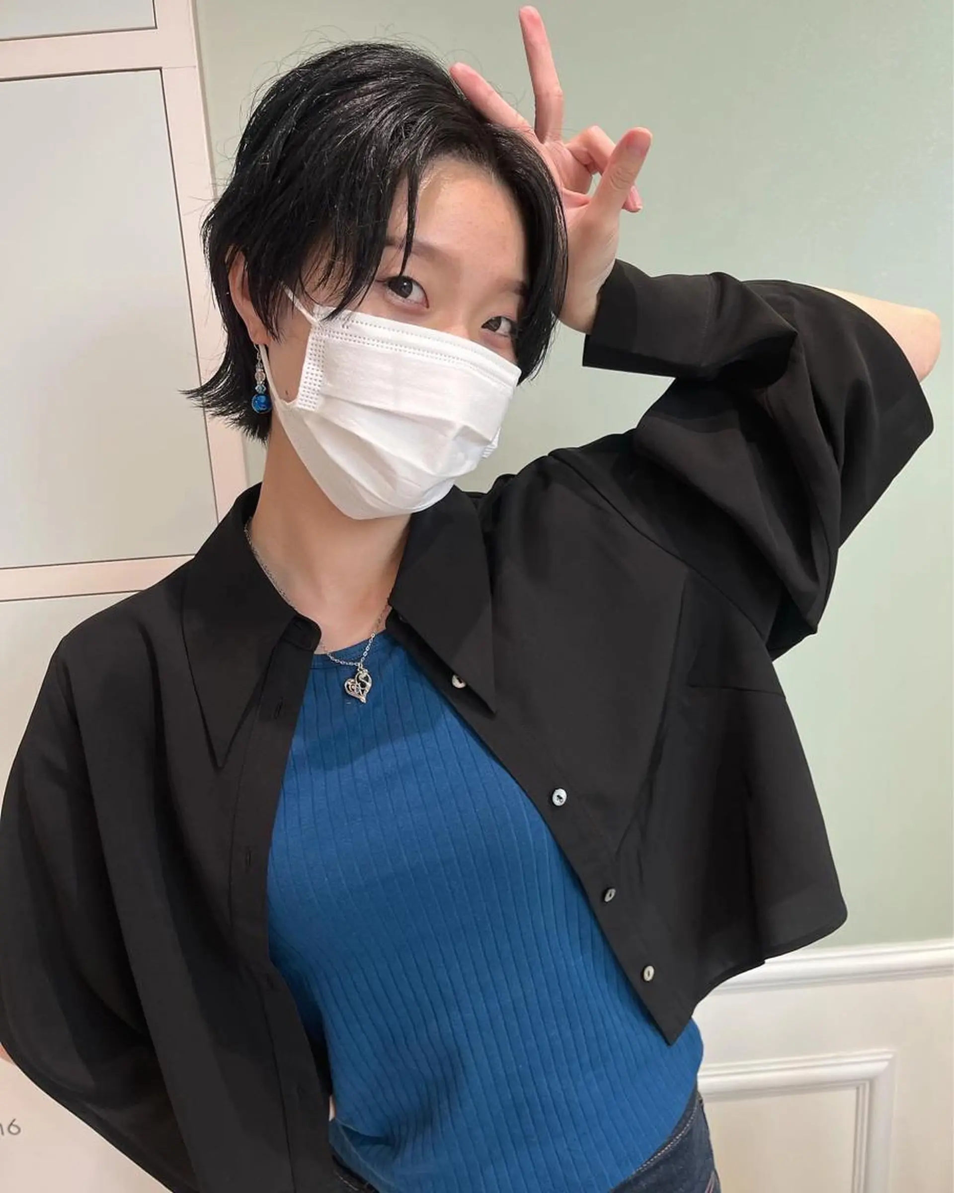 ショート ウルフカット ウルフカット／吉村 桃子のヘアスタイル