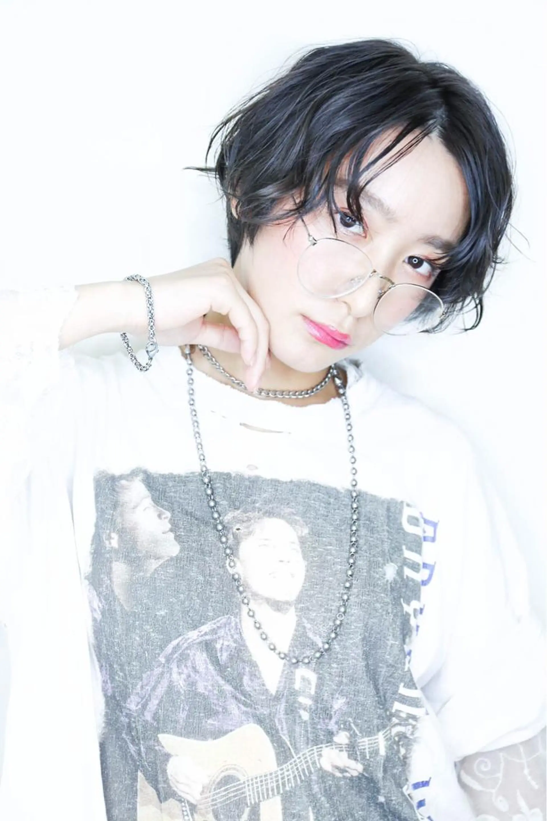 ショート カラー パーマ ウルフカット／吉村 桃子のヘアスタイル