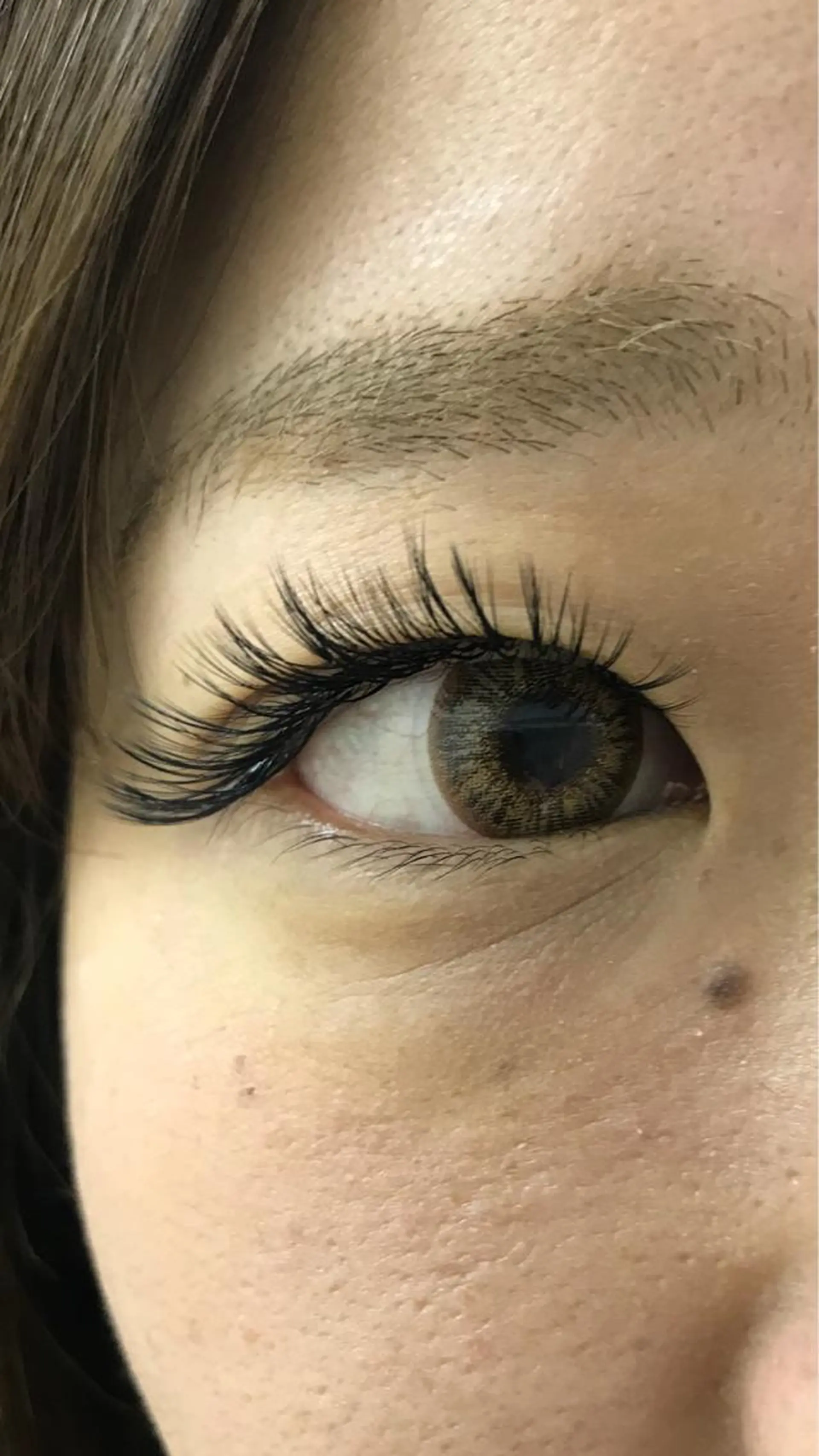 マツエク・マツパ 目尻長め ボリュームラッシュ linda lashesのマツエク・マツパデザイン