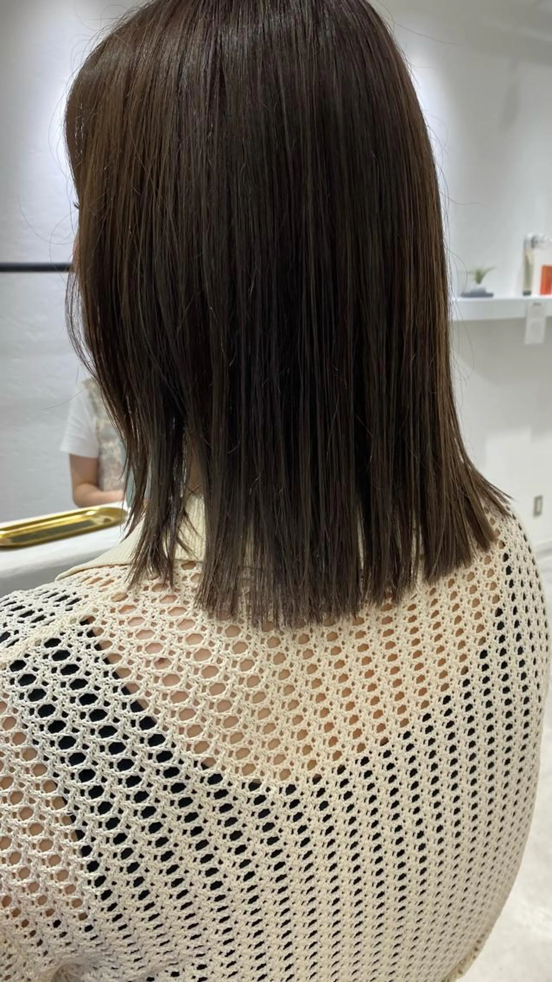 セミロング カラー グレージュ hair shioのヘアスタイル