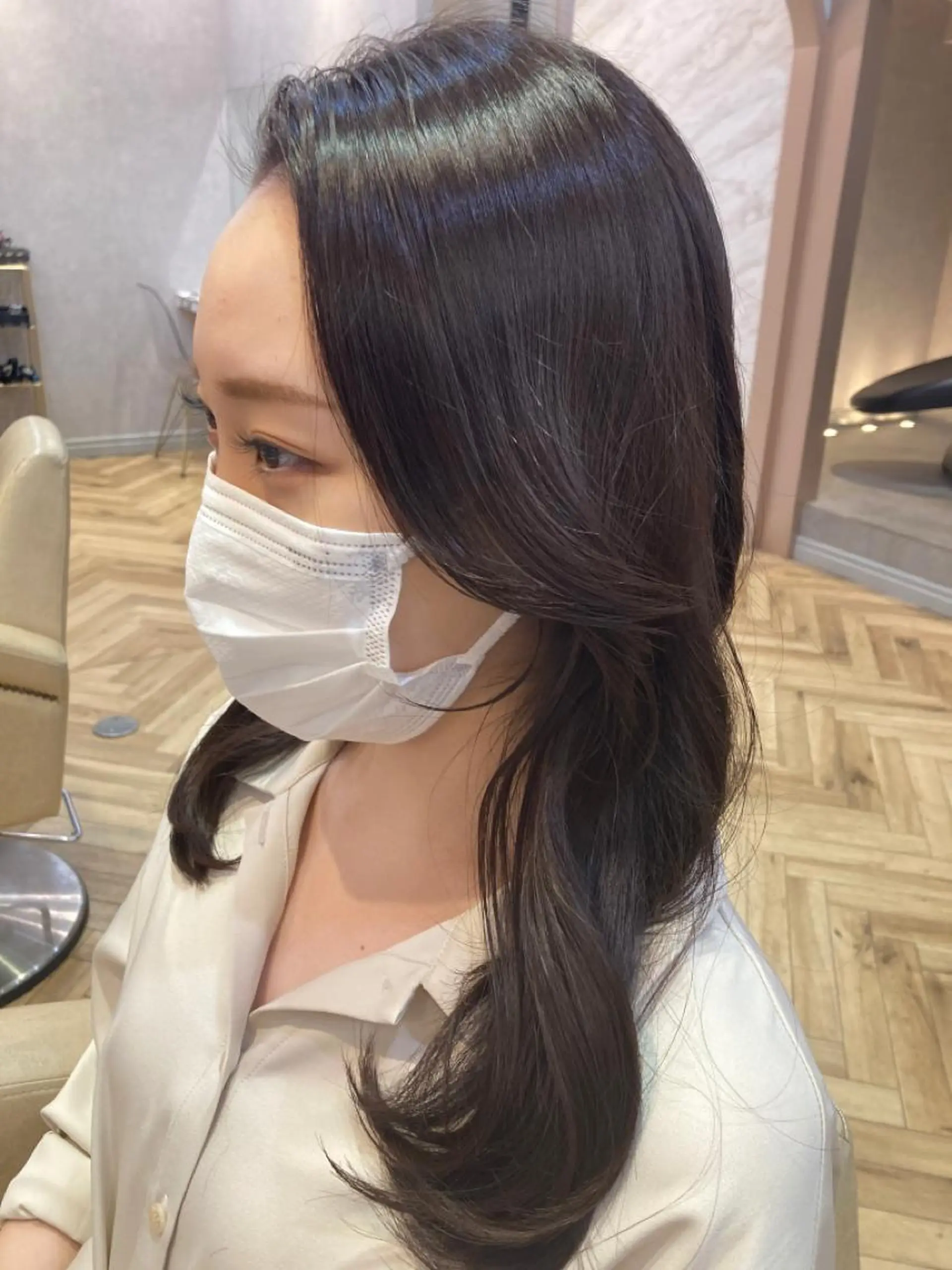 セミロング カラー 韓国風ヘア 🩷韓国ヘア/ヨシン モリ🩷Maikaのヘアスタイル