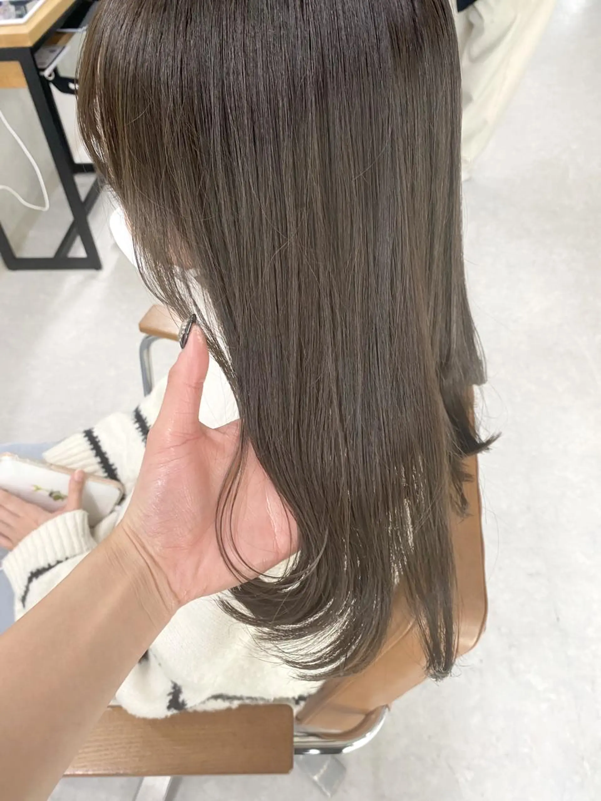 ミディアム カラー ヘアアレンジ 🌷FUKA🌷 まろやかハイトーンのヘアスタイル