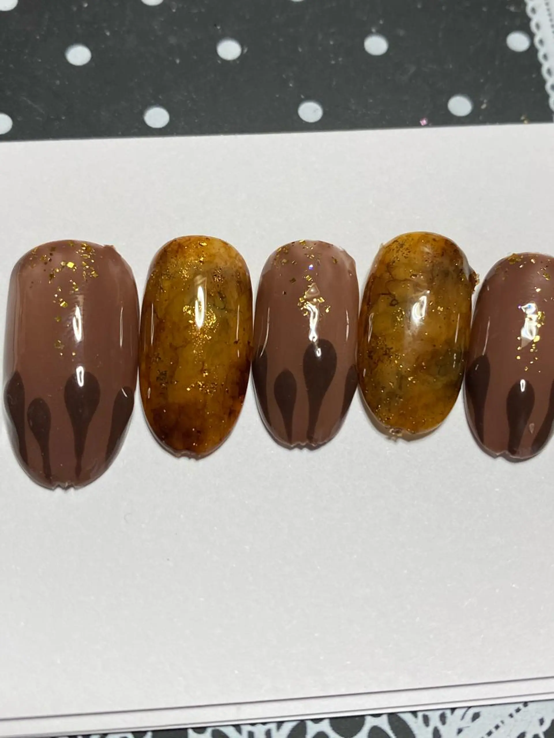 ネイル べっ甲ネイル ラメ(グリッター) 自宅ネイルサロン ♦️nuance♦️のネイルデザイン