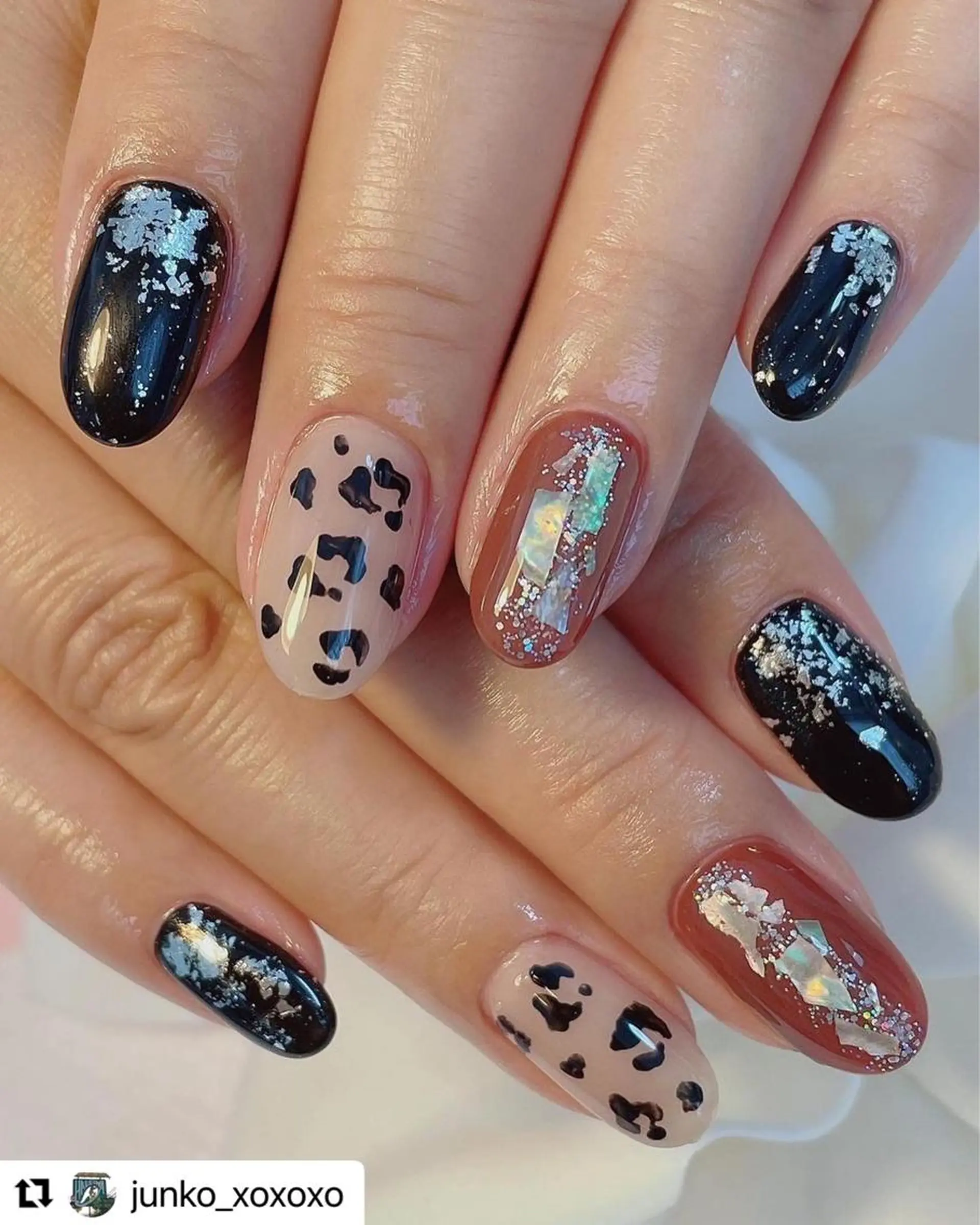 ミディアム TAKAMATSU RINAのネイルデザイン