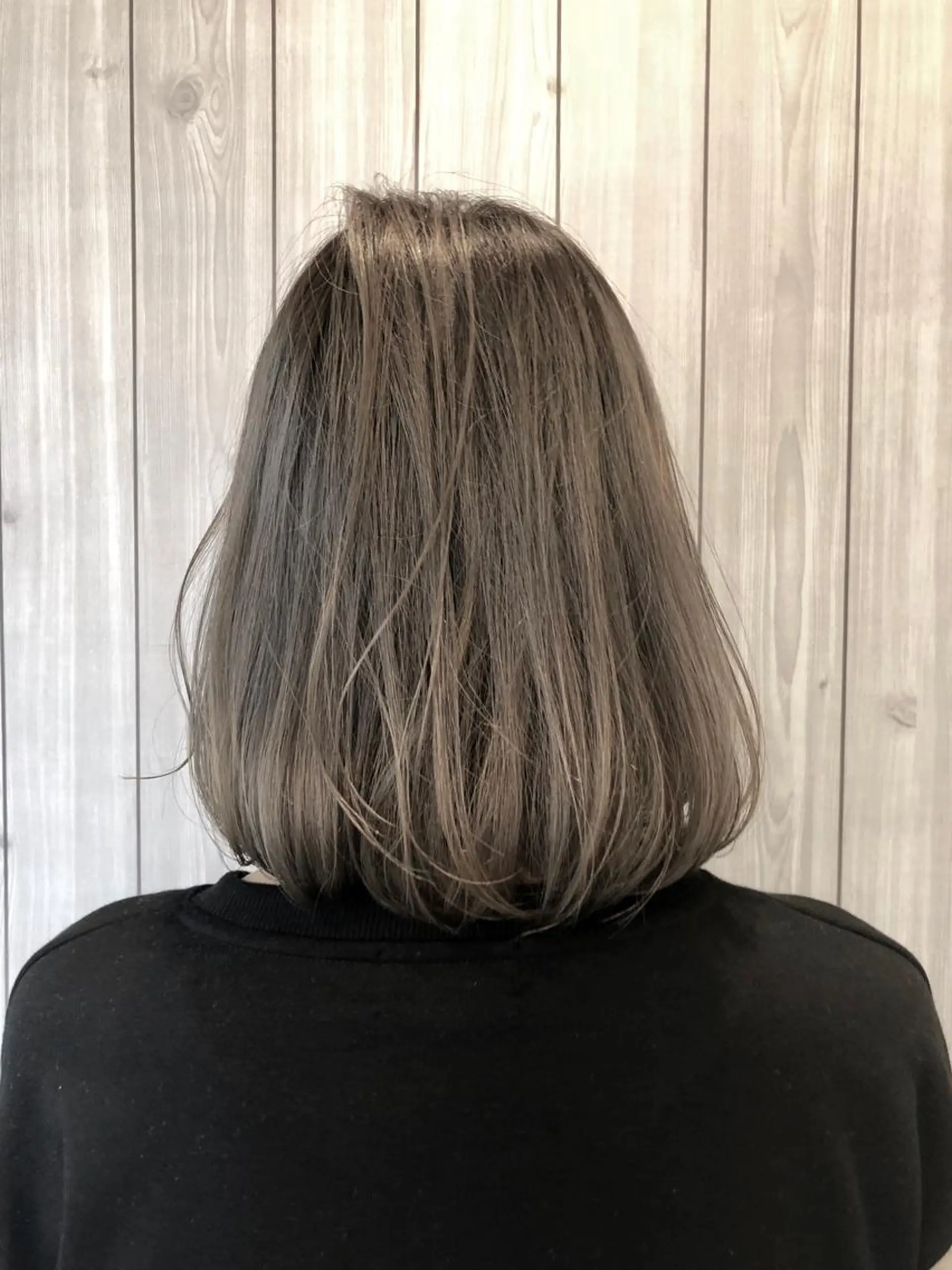 ミディアム カラー ブリーチ 透明感カラー カット ヘアカラー 三川 洋樹のヘアスタイル