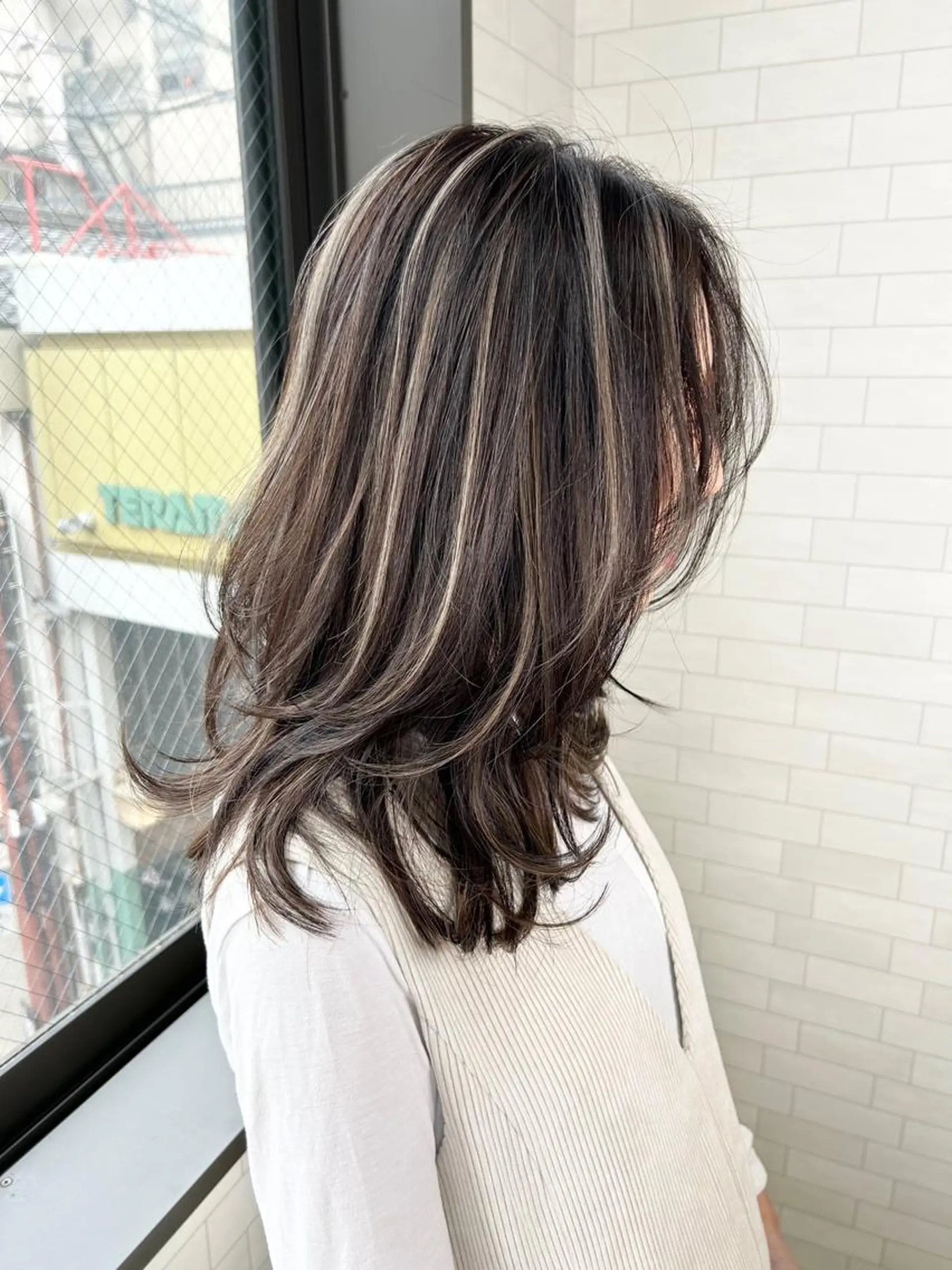 ミディアム カラー 神野 雅樹のヘアスタイル