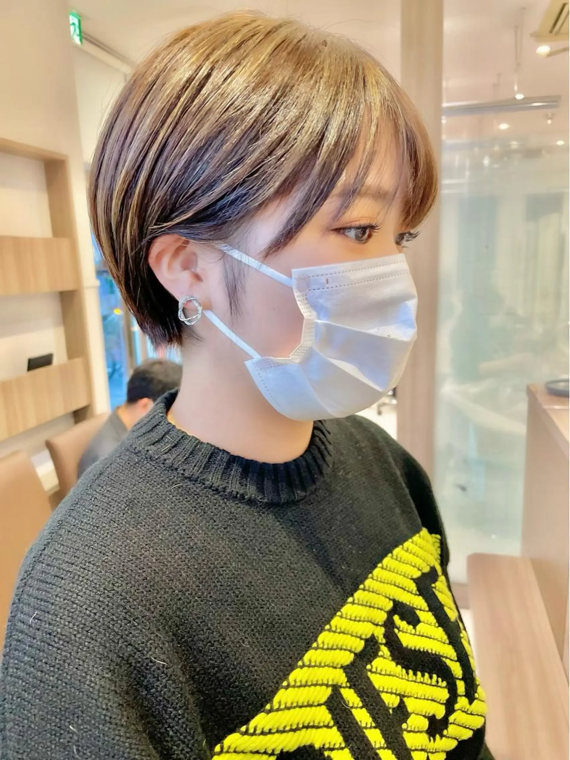 ショート 三鷹で1番ショート ボブをカットする新谷のヘアスタイル