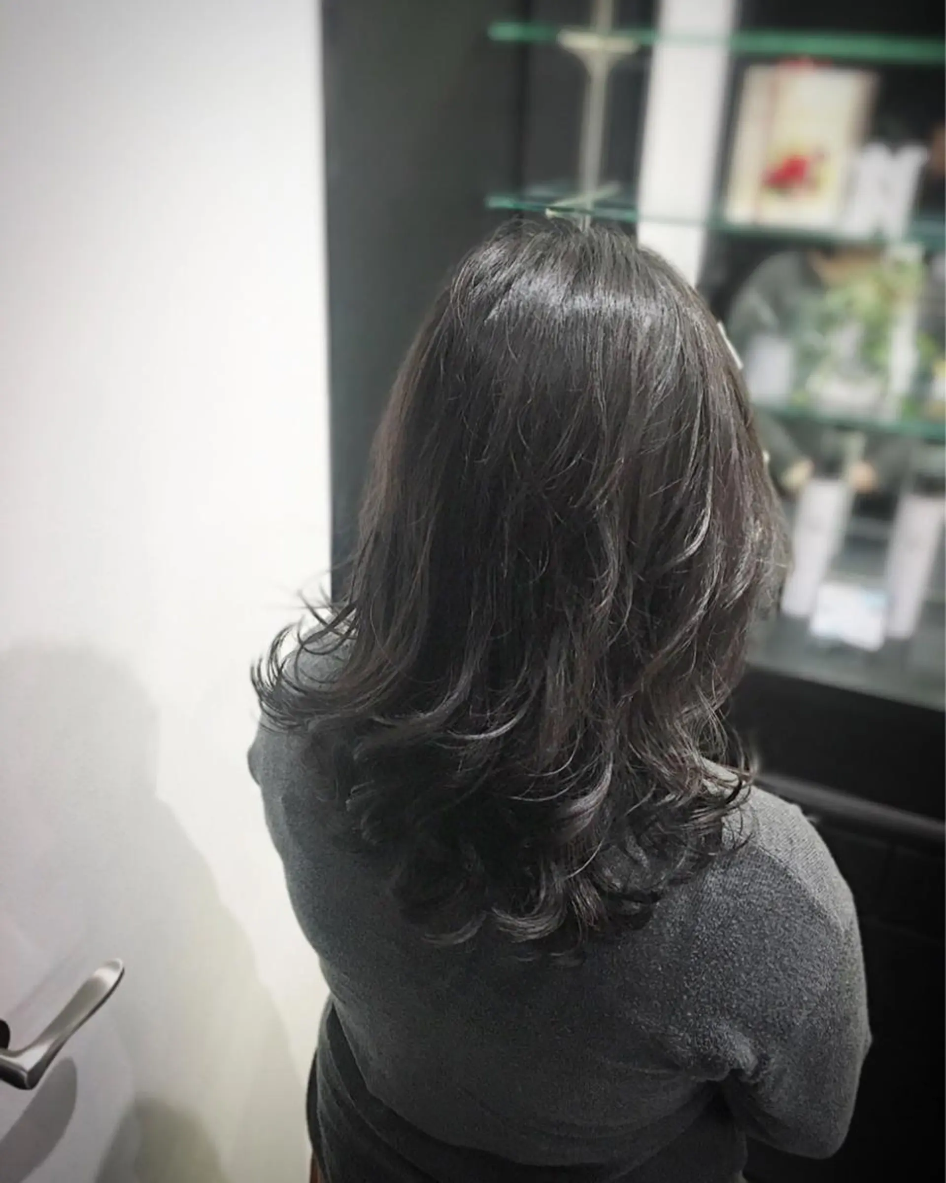 セミロング カラー パーマ セミロングパーマ デジタルパーマ ジユン 지윤のヘアスタイル