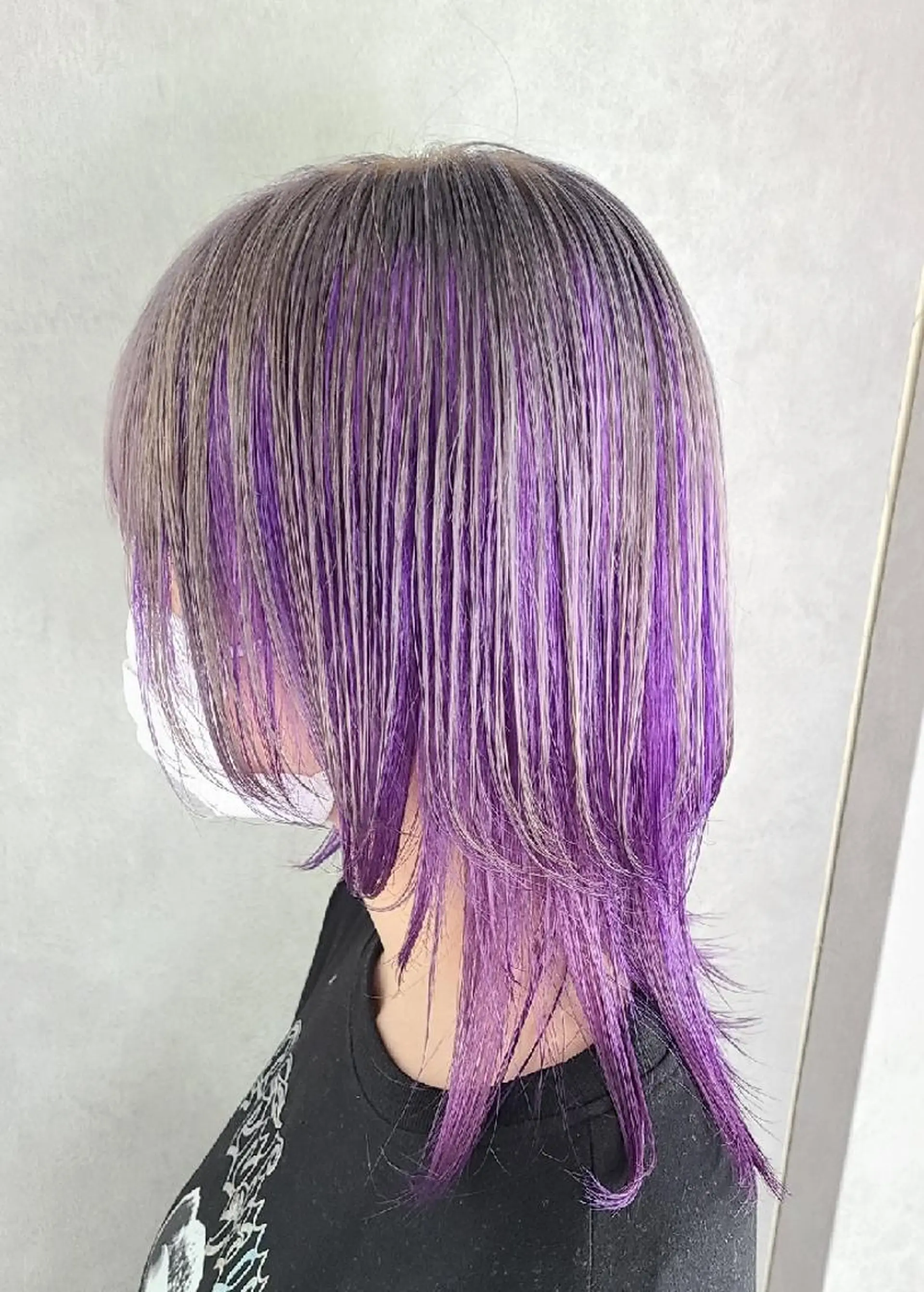 ミディアム グラデ❣️インナー 派手髪Fumiyoのヘアスタイル