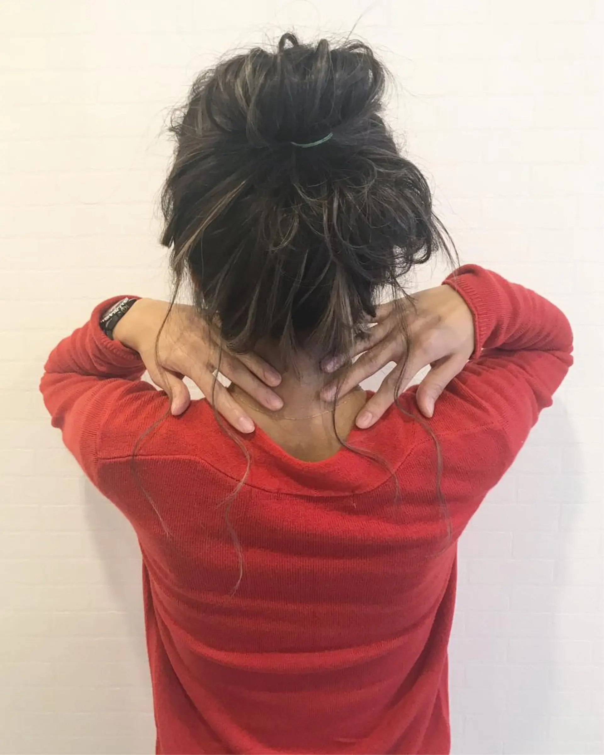 ロング カラー ヘアアレンジ ハイライトカラー 簡単アレンジ ハイライト ヘアカラー トリートメント 縮毛矯正 髪質改善寺坂雄飛💐のヘアスタイル
