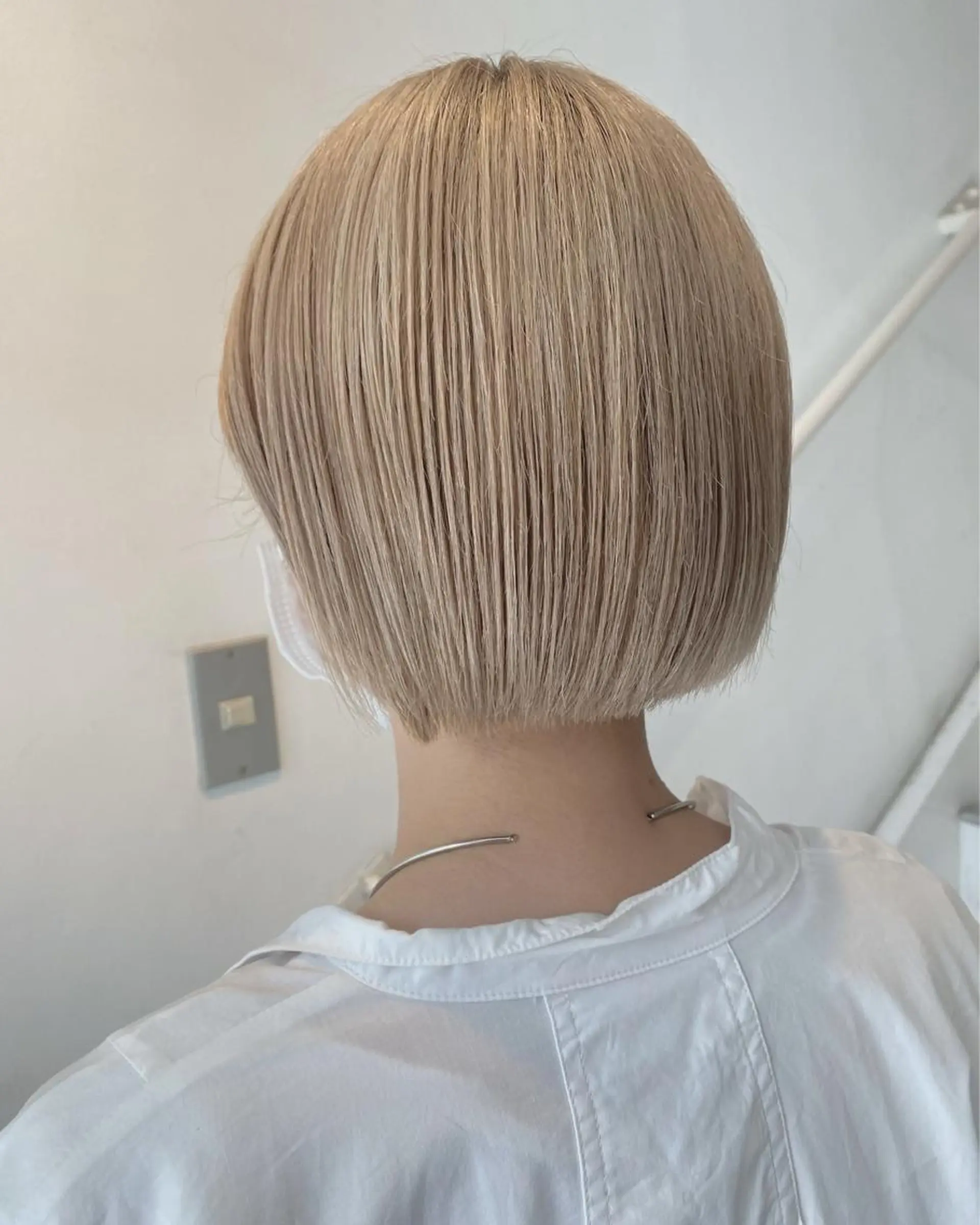 ショート カラー ベージュカラー ハイトーンカラー ハイトーンベージュ アオイ🩵暖色 /まろやかカラーのヘアスタイル