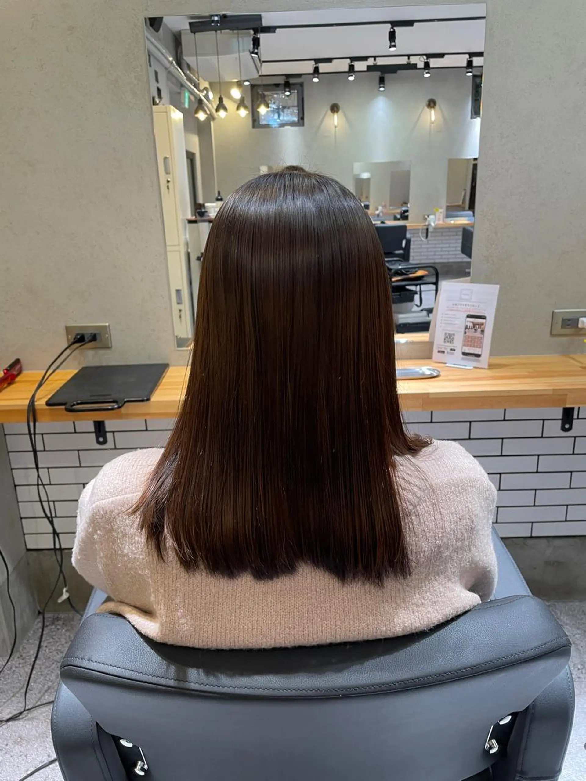 ミディアム 縮毛矯正 トリートメント stylist YUTOのヘアスタイル